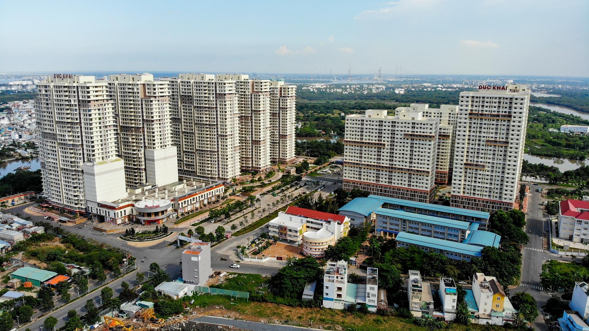 chung cu xay la liet duong Huynh Tan Phat anh 4