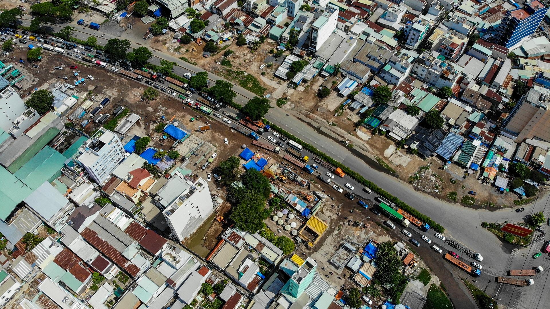 chung cu xay la liet duong Huynh Tan Phat anh 12
