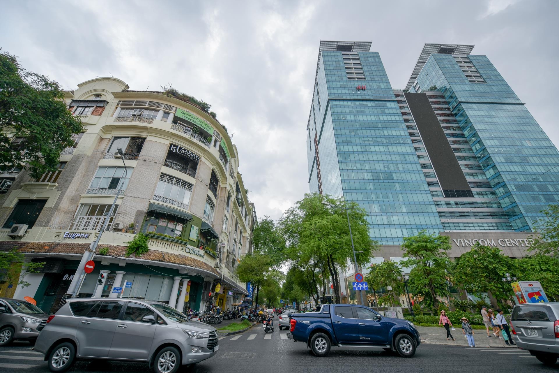 Dong Khoi - con duong trieu do giua Sai Gon anh 9