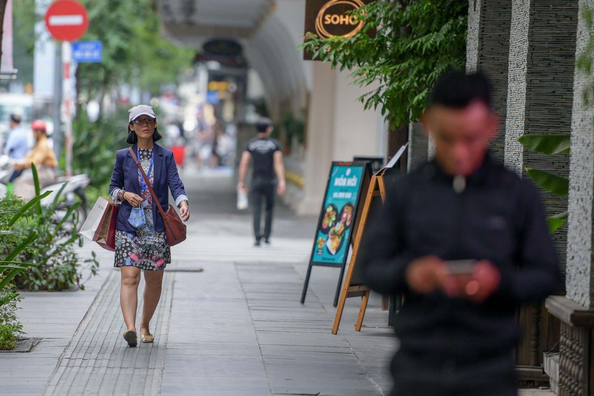 Dong Khoi - con duong trieu do giua Sai Gon anh 7