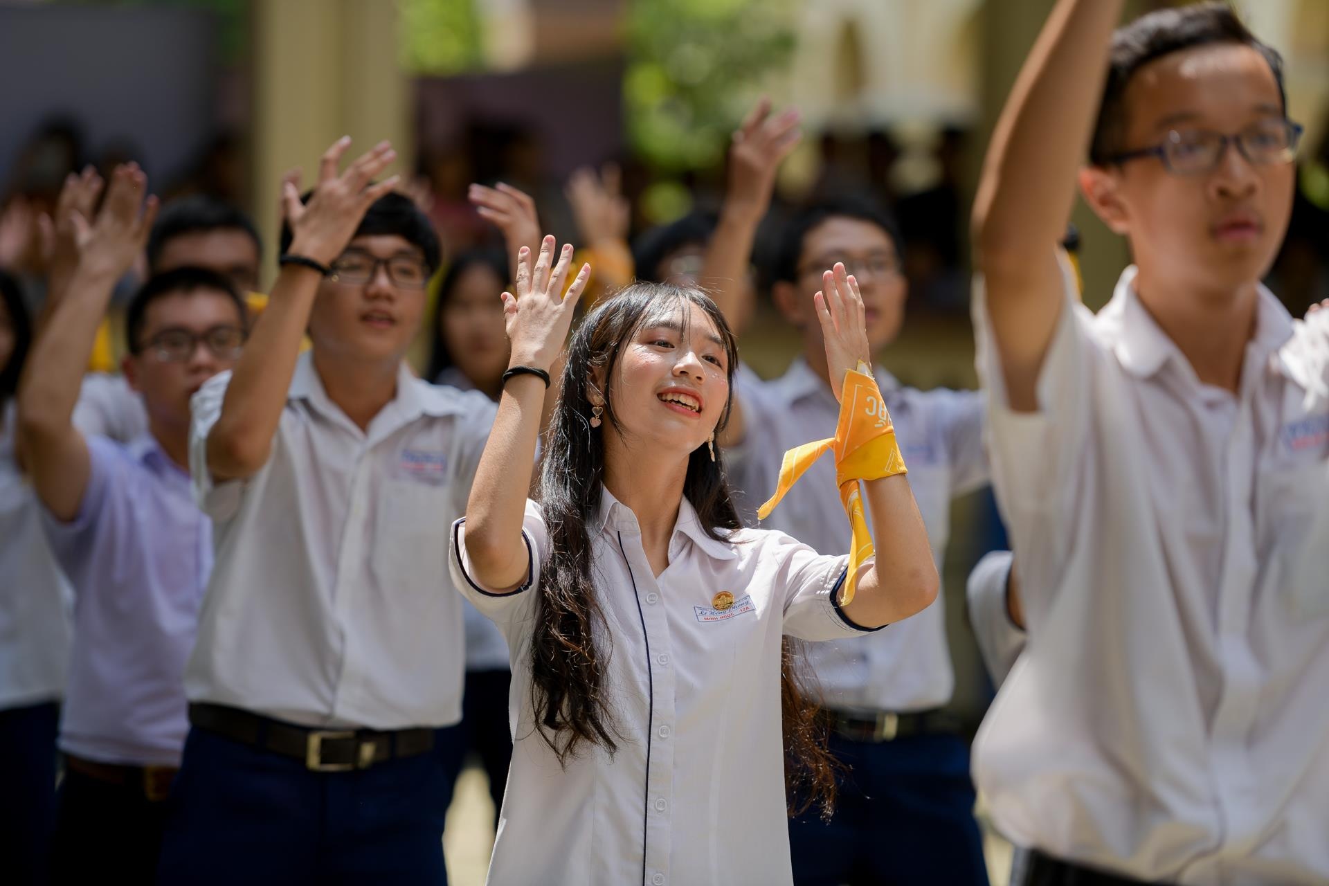 Be giang Chuyen Le Hong Phong anh 2