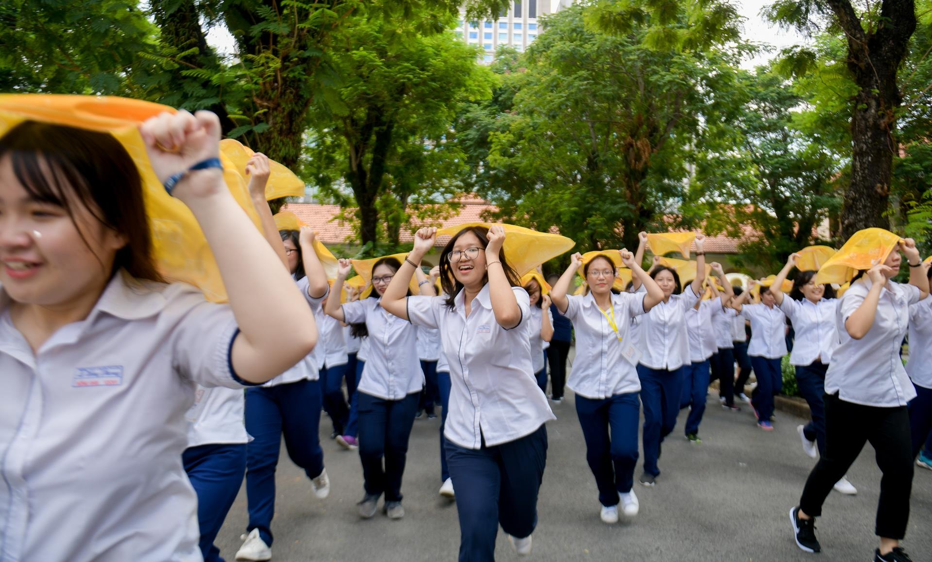 Be giang Chuyen Le Hong Phong anh 3