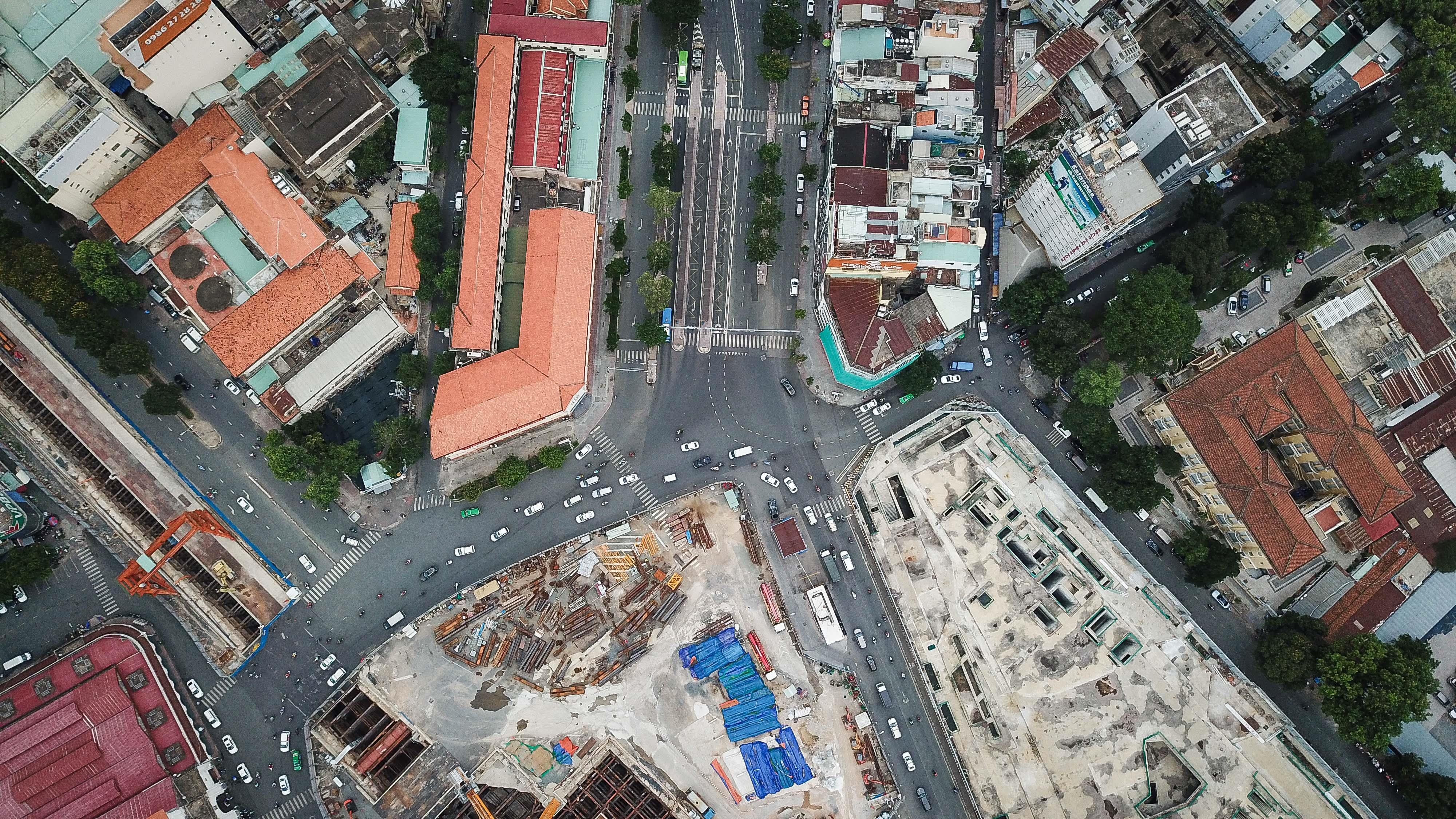 Co mot khu pho Wall giua long Sai Gon anh 8