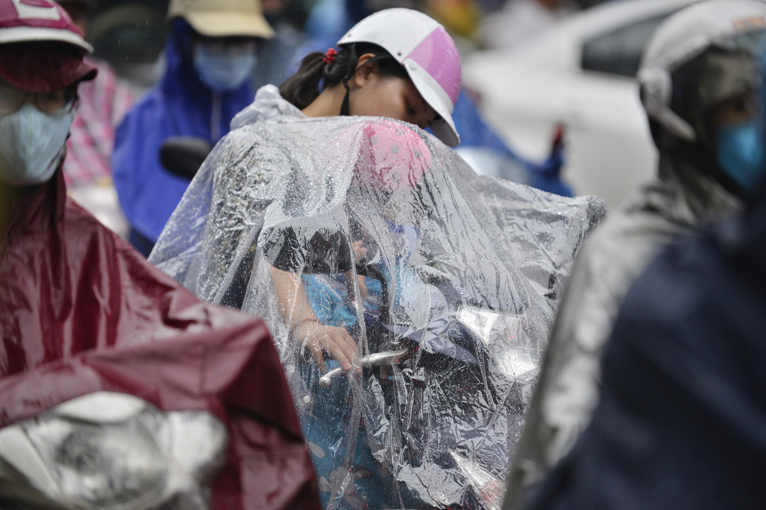 un tac giao thong trong mua anh 14