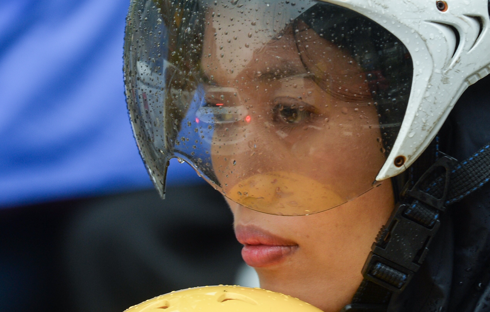 un tac giao thong trong mua anh 13