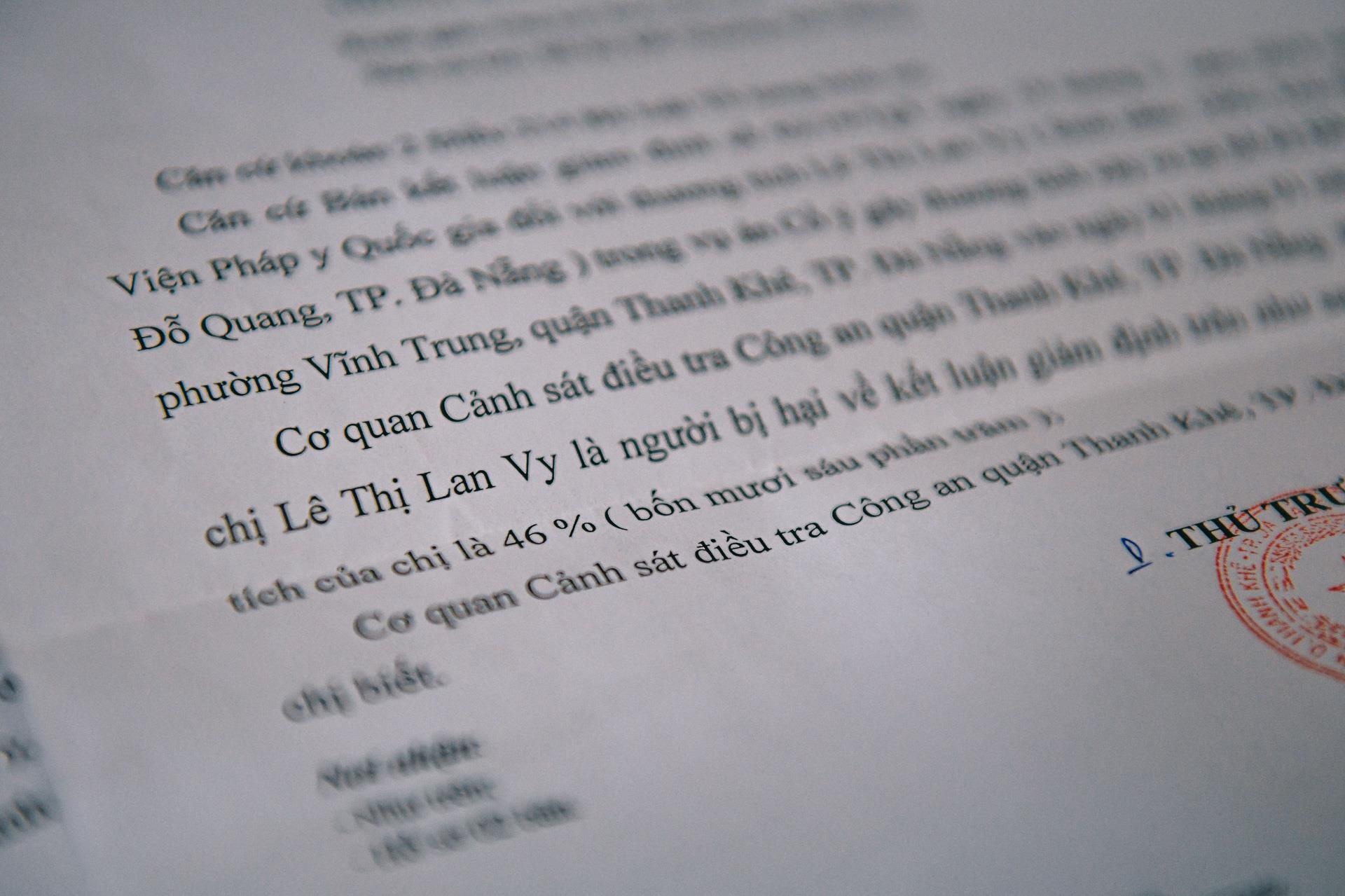 Nan nhan bi tat axit anh 17