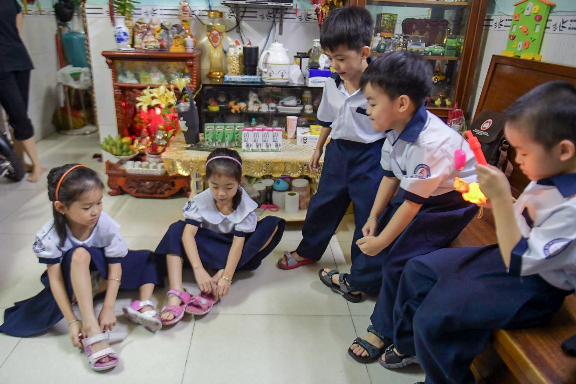 lễ khai giảng của 5 anh em ảnh 4 le khai giang cua 5 anh em anh 4