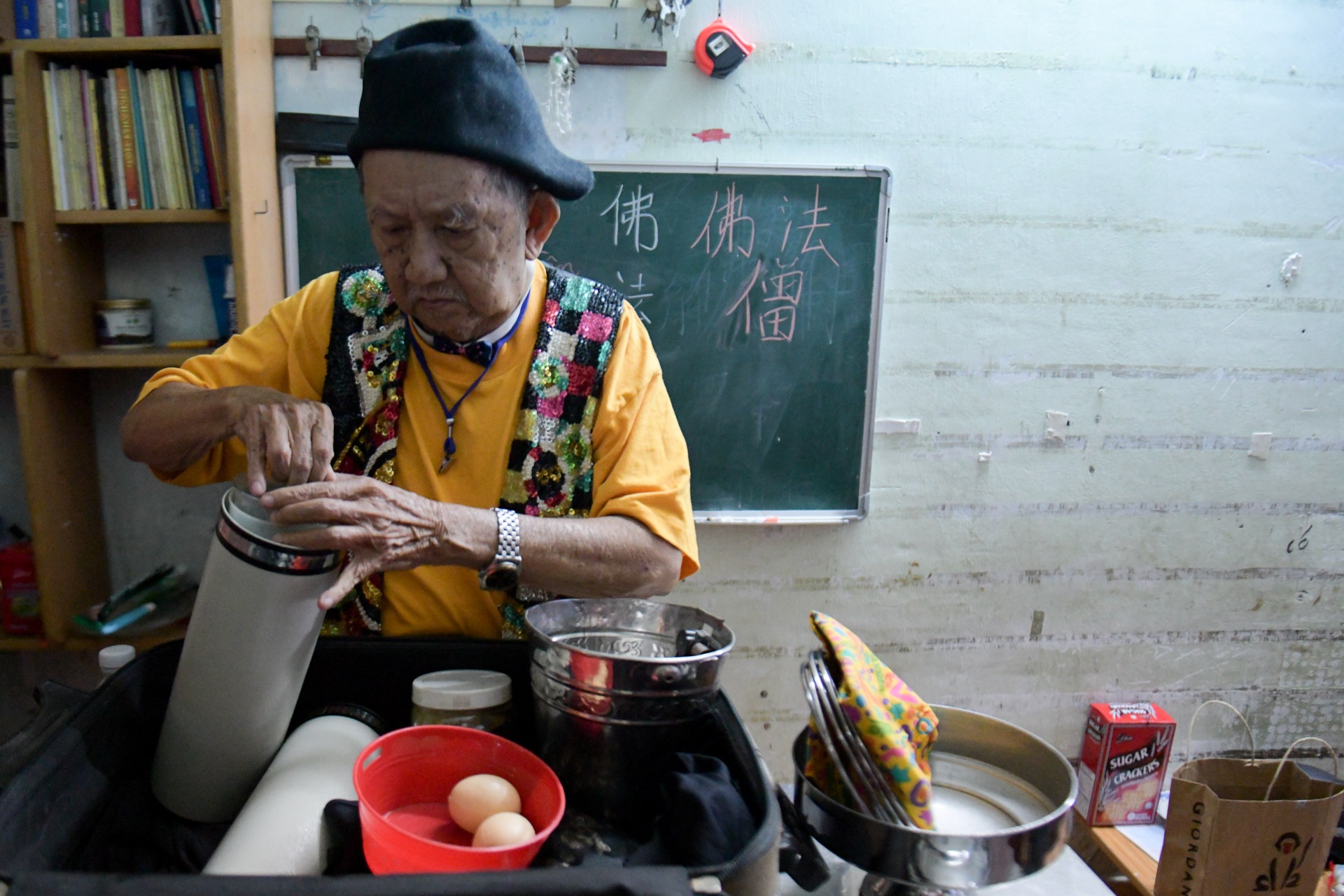 nghe si Mac Can Dat phuong Nam anh 10