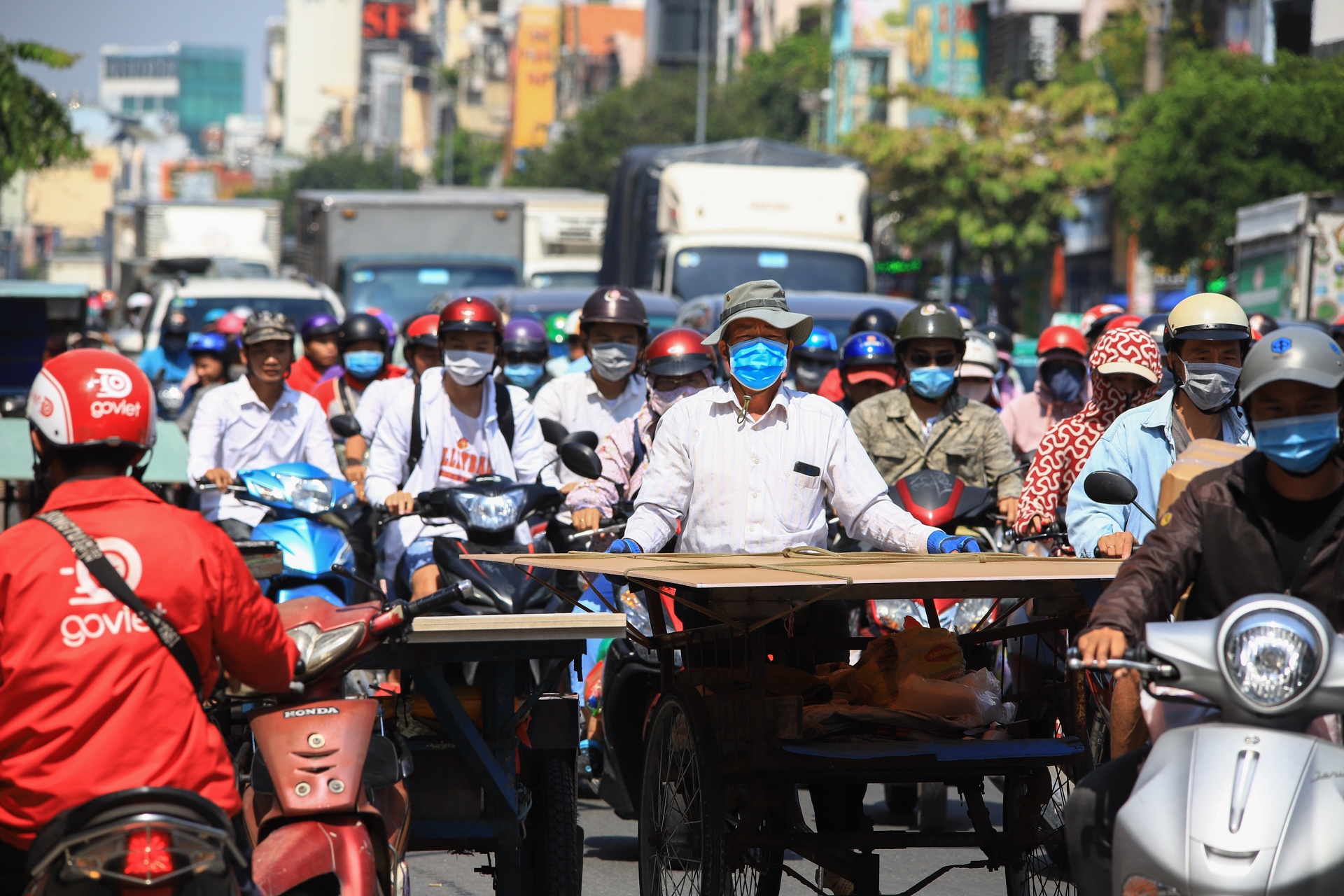 kẹt xe đường xô viết nghệ tĩnh ảnh 13 ket xe duong xo viet nghe tinh anh 13