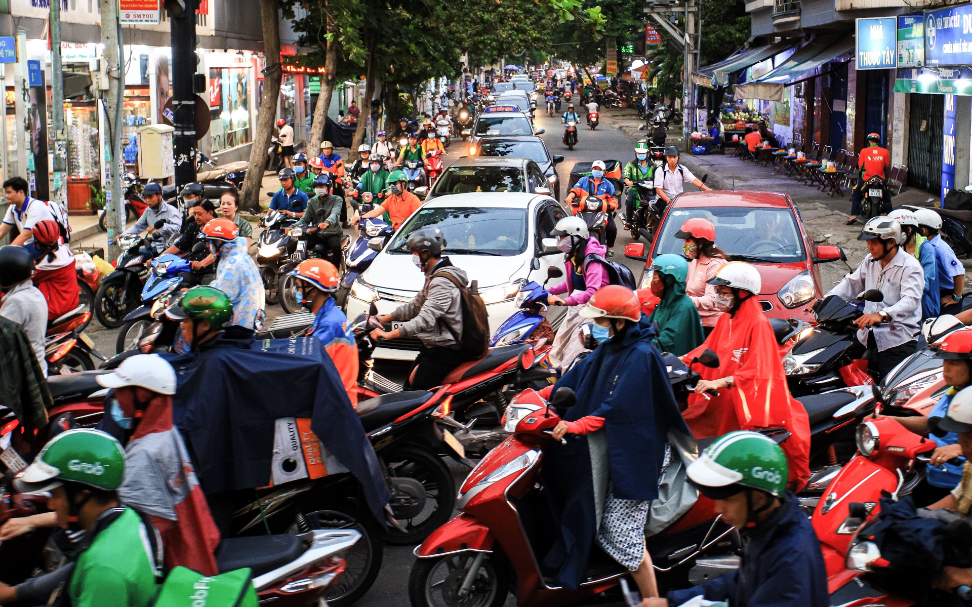 kẹt xe đường xô viết nghệ tĩnh ảnh 26 ket xe duong xo viet nghe tinh anh 26