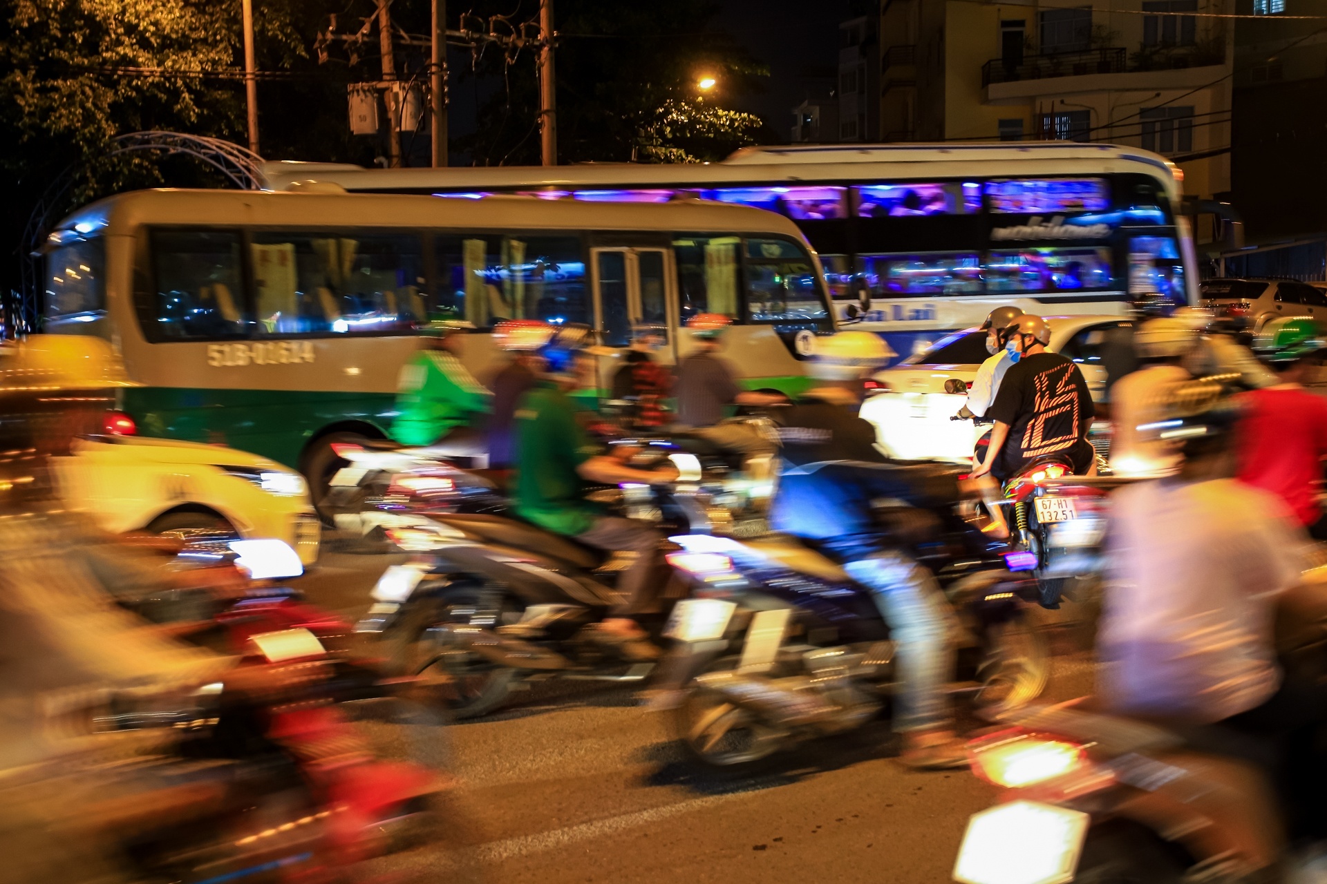 kẹt xe đường xô viết nghệ tĩnh ảnh 27 ket xe duong xo viet nghe tinh anh 27