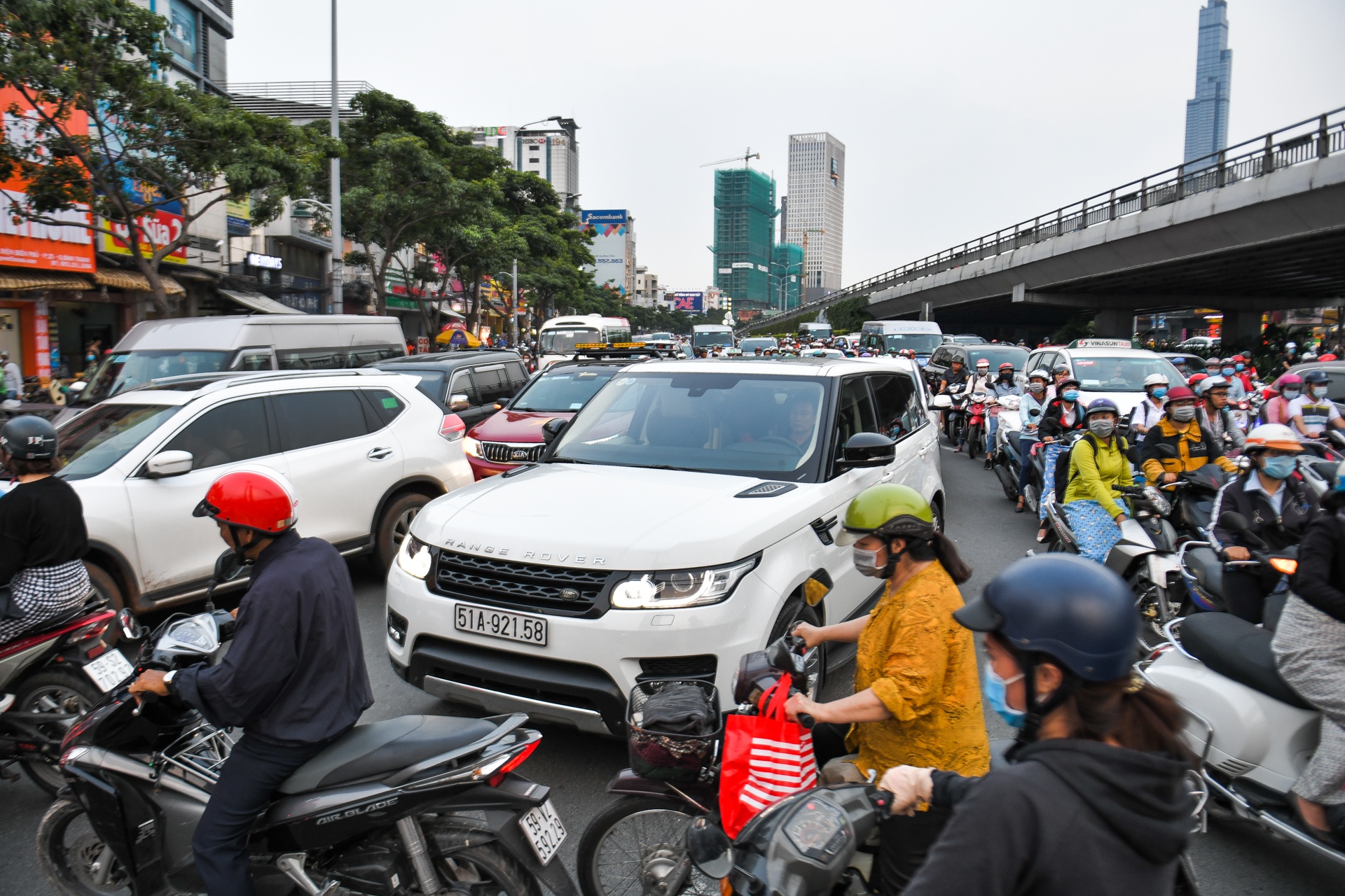 kẹt xe đường xô viết nghệ tĩnh ảnh 32 ket xe duong xo viet nghe tinh anh 32