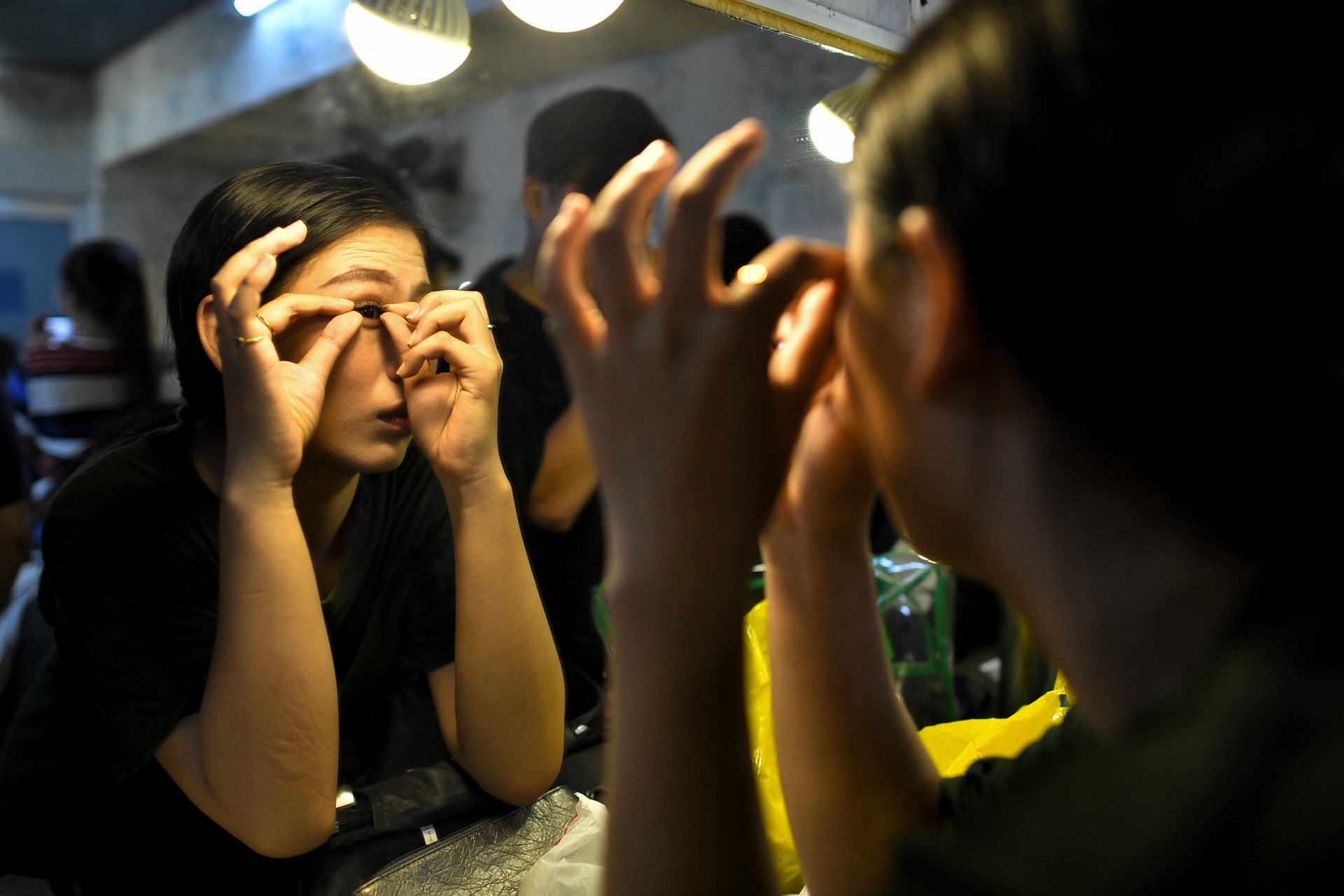 đêm cuối sân khấu kịch Hồng Vân ảnh 14 dem cuoi san khau kich Hong Van anh 14