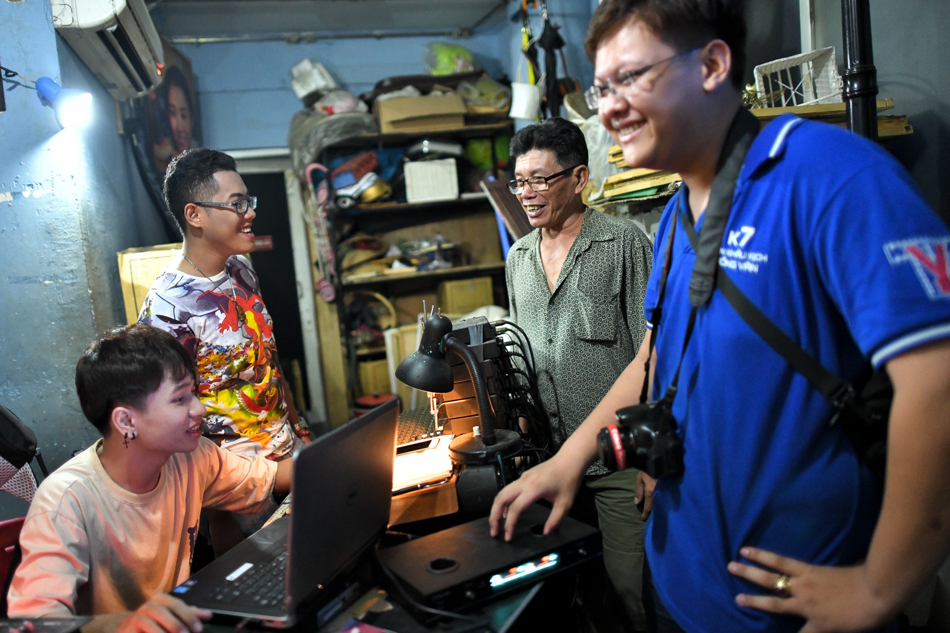 đêm cuối sân khấu kịch Hồng Vân ảnh 10 dem cuoi san khau kich Hong Van anh 10