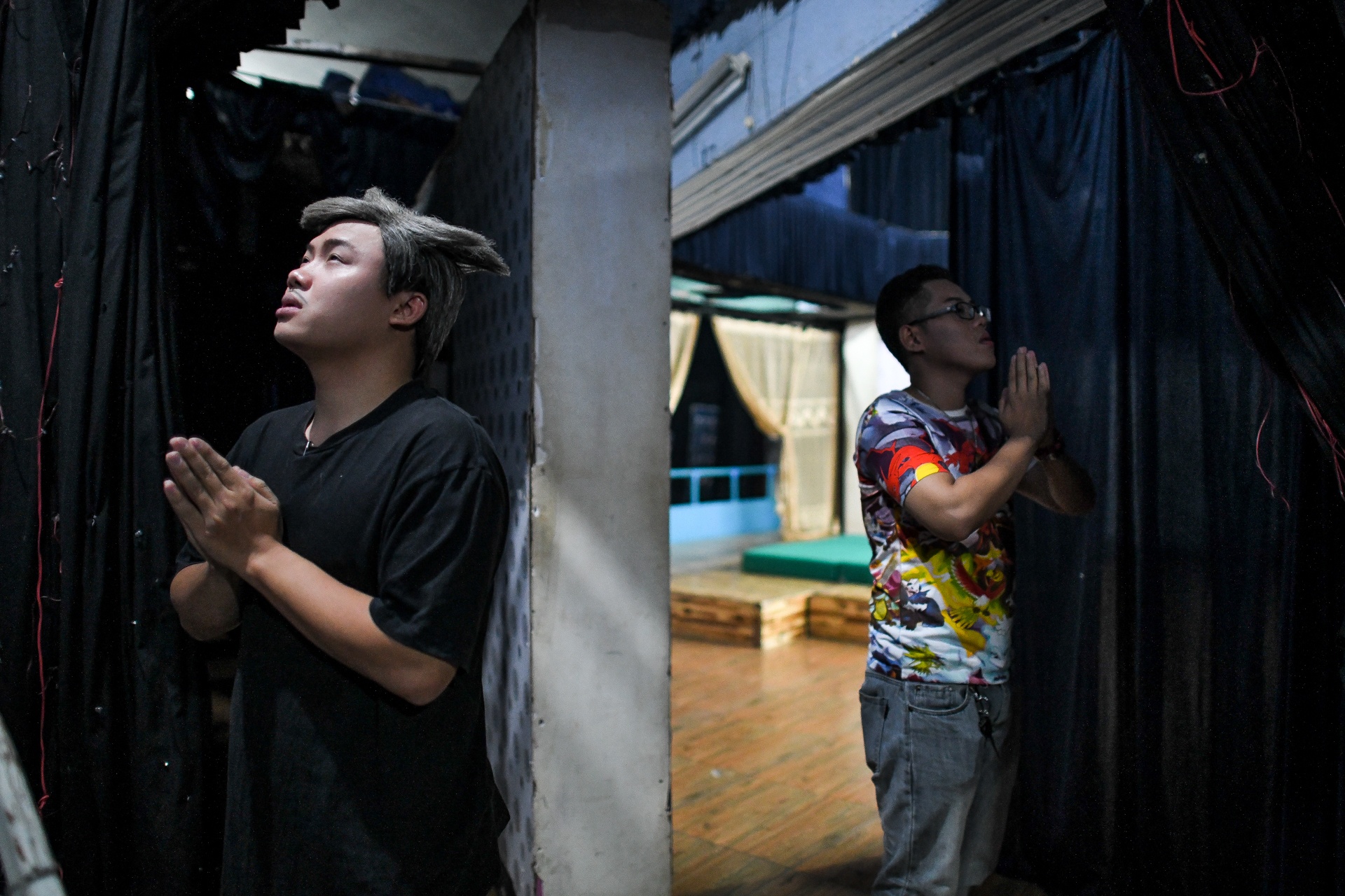 đêm cuối sân khấu kịch Hồng Vân ảnh 17 dem cuoi san khau kich Hong Van anh 17