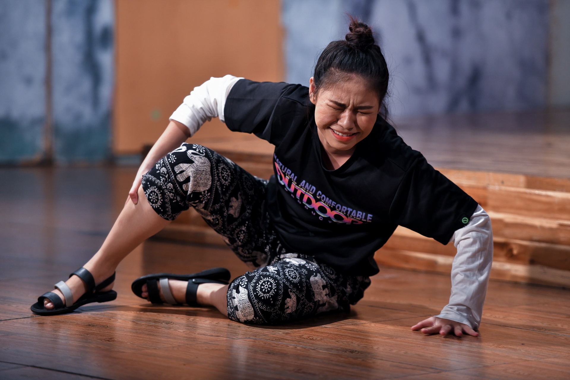 đêm cuối sân khấu kịch Hồng Vân ảnh 23 dem cuoi san khau kich Hong Van anh 23