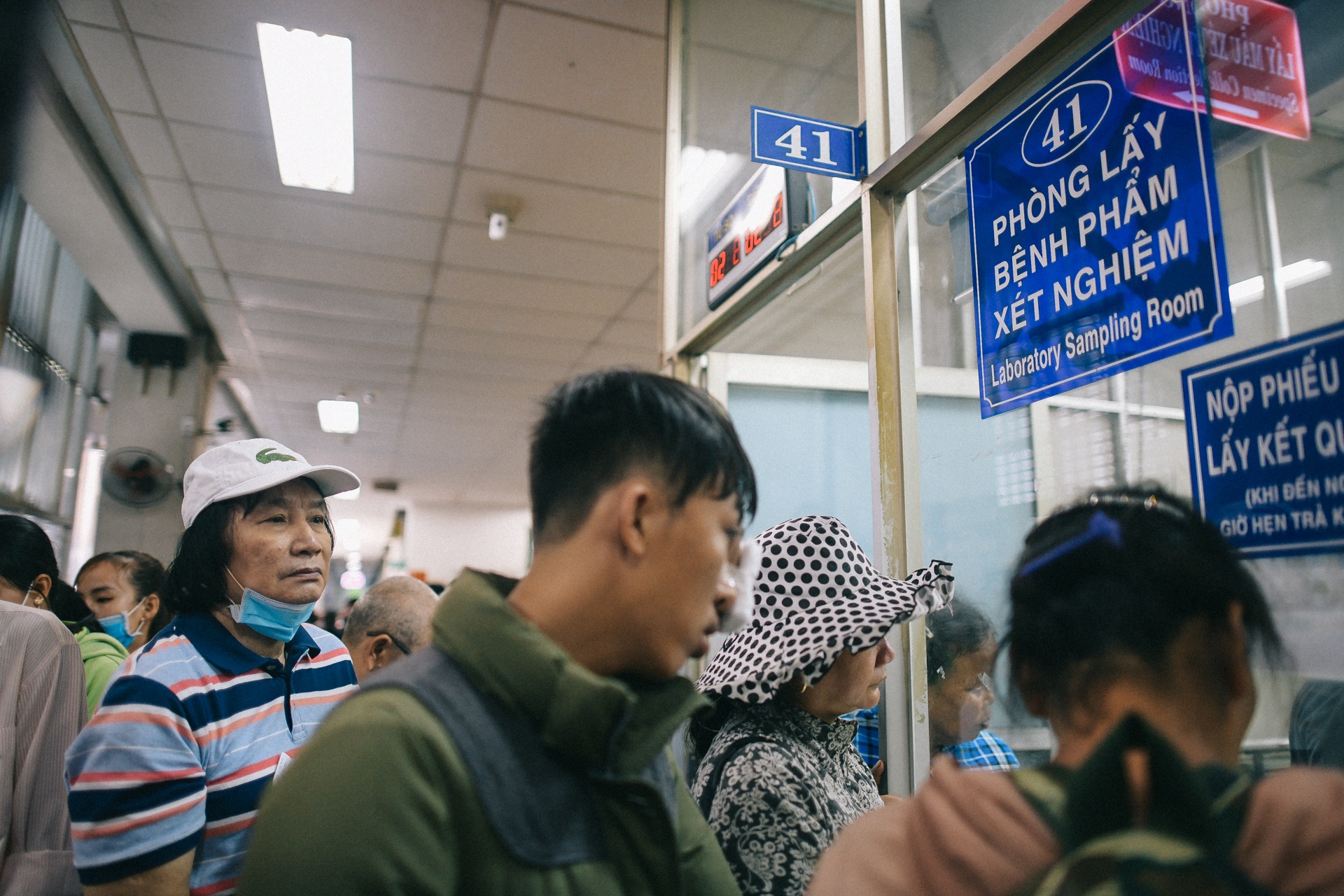 nghệ sĩ nhân dân Minh Vương hát cải lương ảnh 3 nghe si nhan dan Minh Vuong hat cai luong anh 3