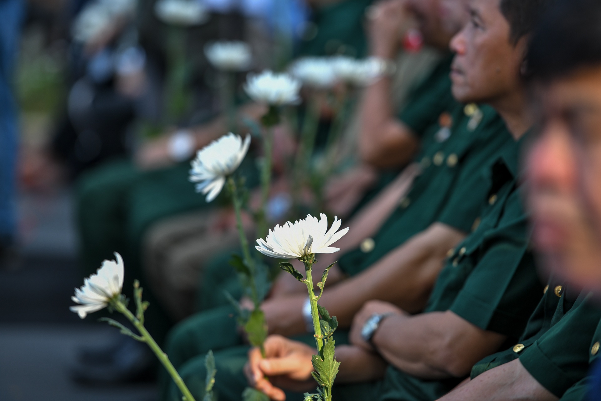 le tuong niem cac nan nhan tu vong do tai nan giao thong anh 3