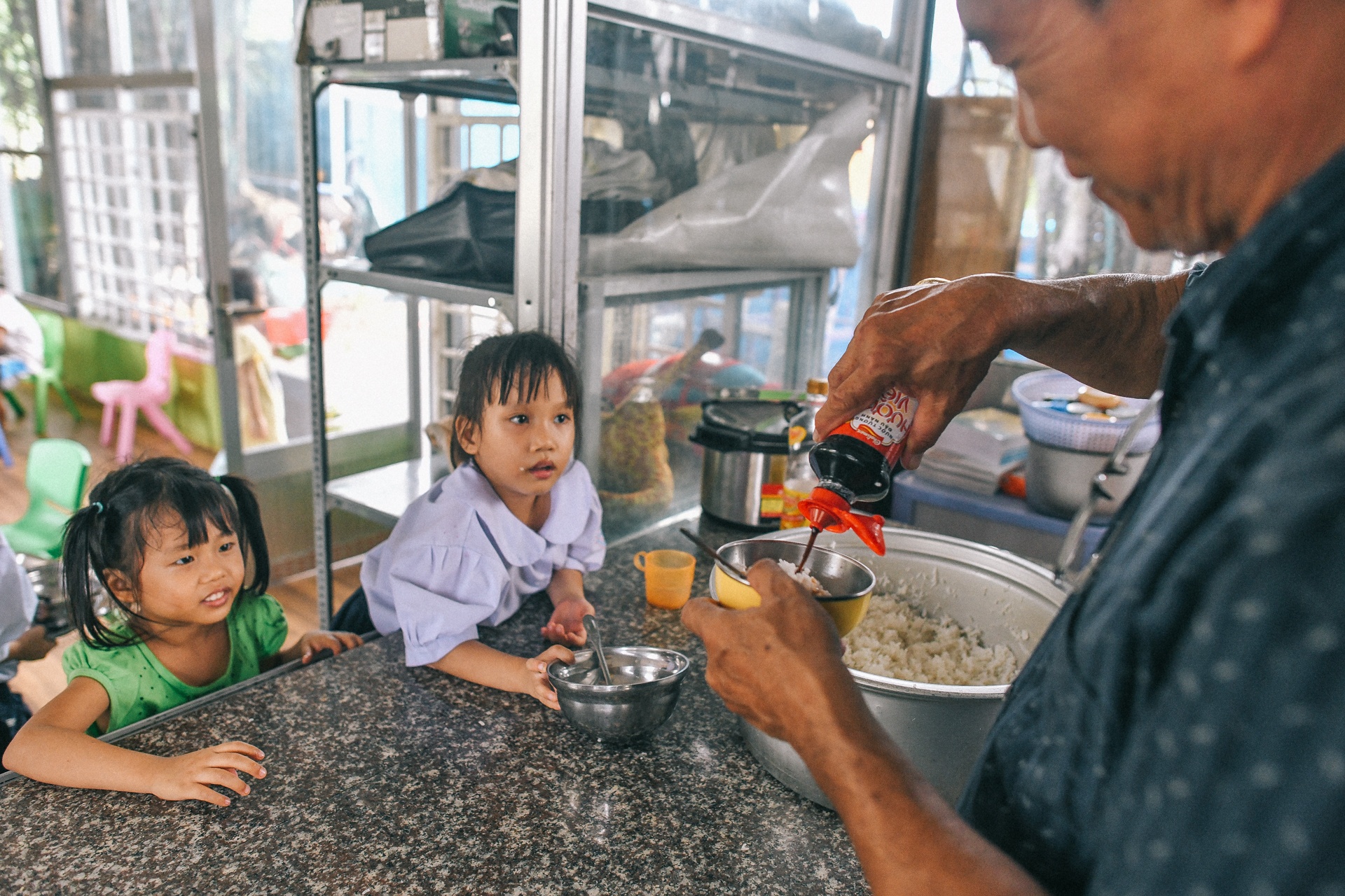 cưu mang trẻ em mồ côi ảnh 15 cuu mang tre em mo coi anh 15