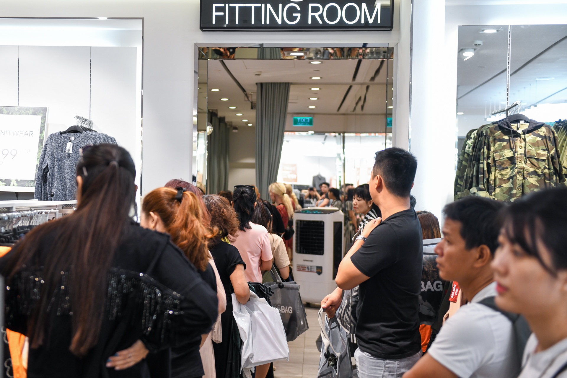 mua sắm ngày Black Friday ảnh 11 mua sam ngay Black Friday anh 11