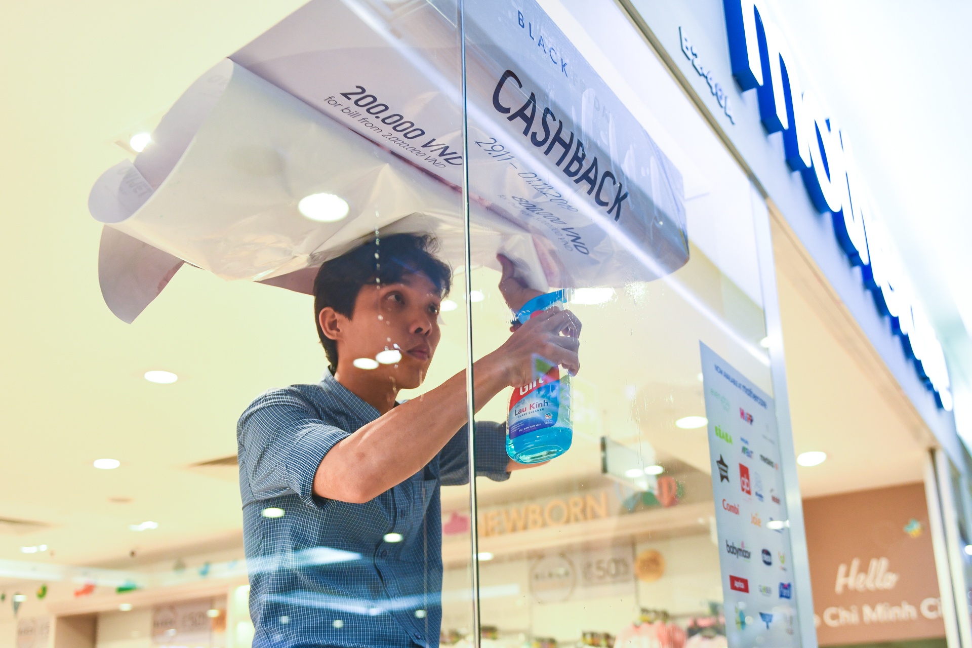 mua sắm ngày Black Friday ảnh 15 mua sam ngay Black Friday anh 15