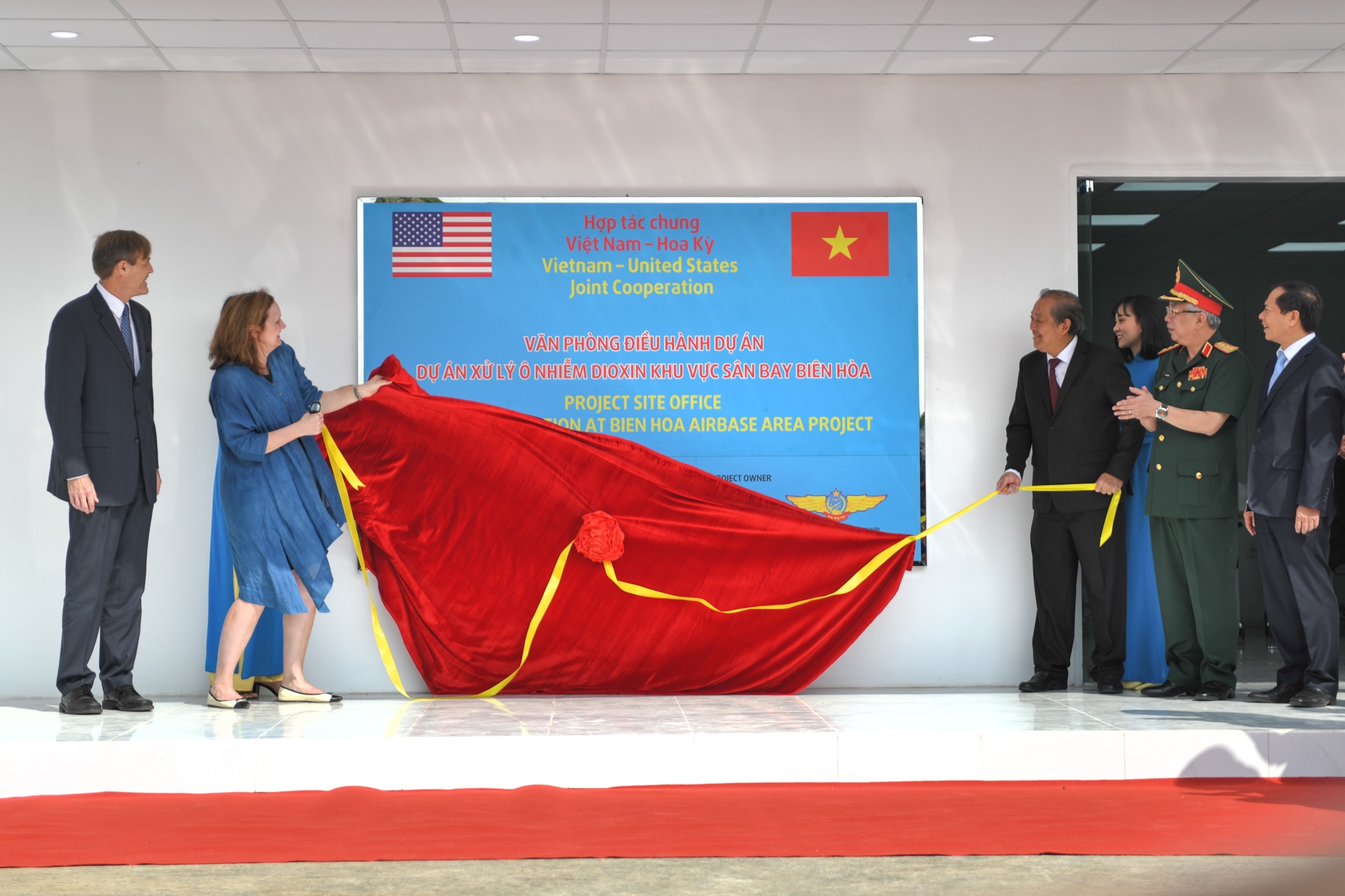 xu ly dioxin san bay Bien Hoa anh 5