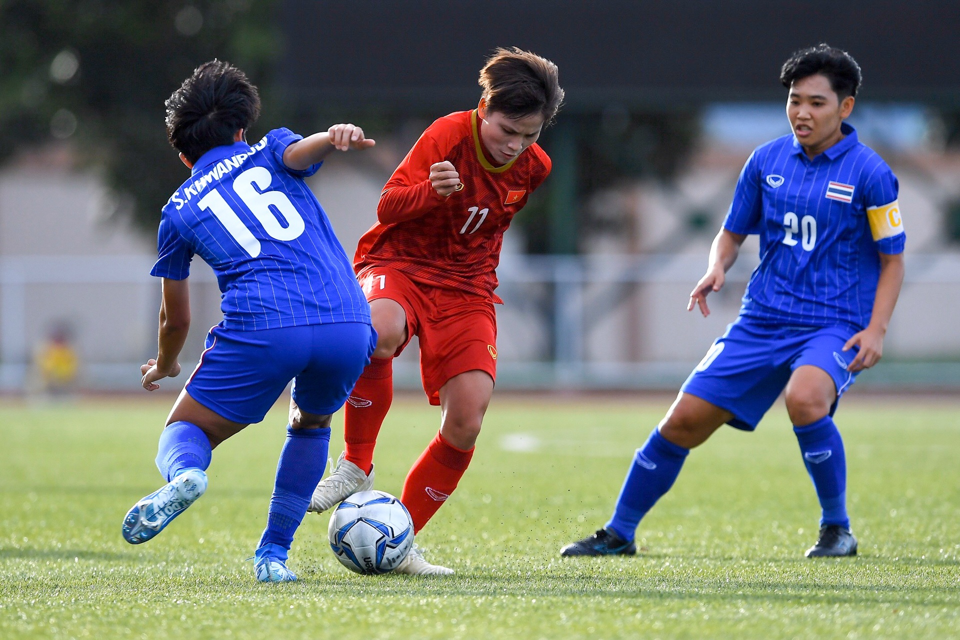 doi tuyen bong da nu Viet Nam vao chung ket anh 9