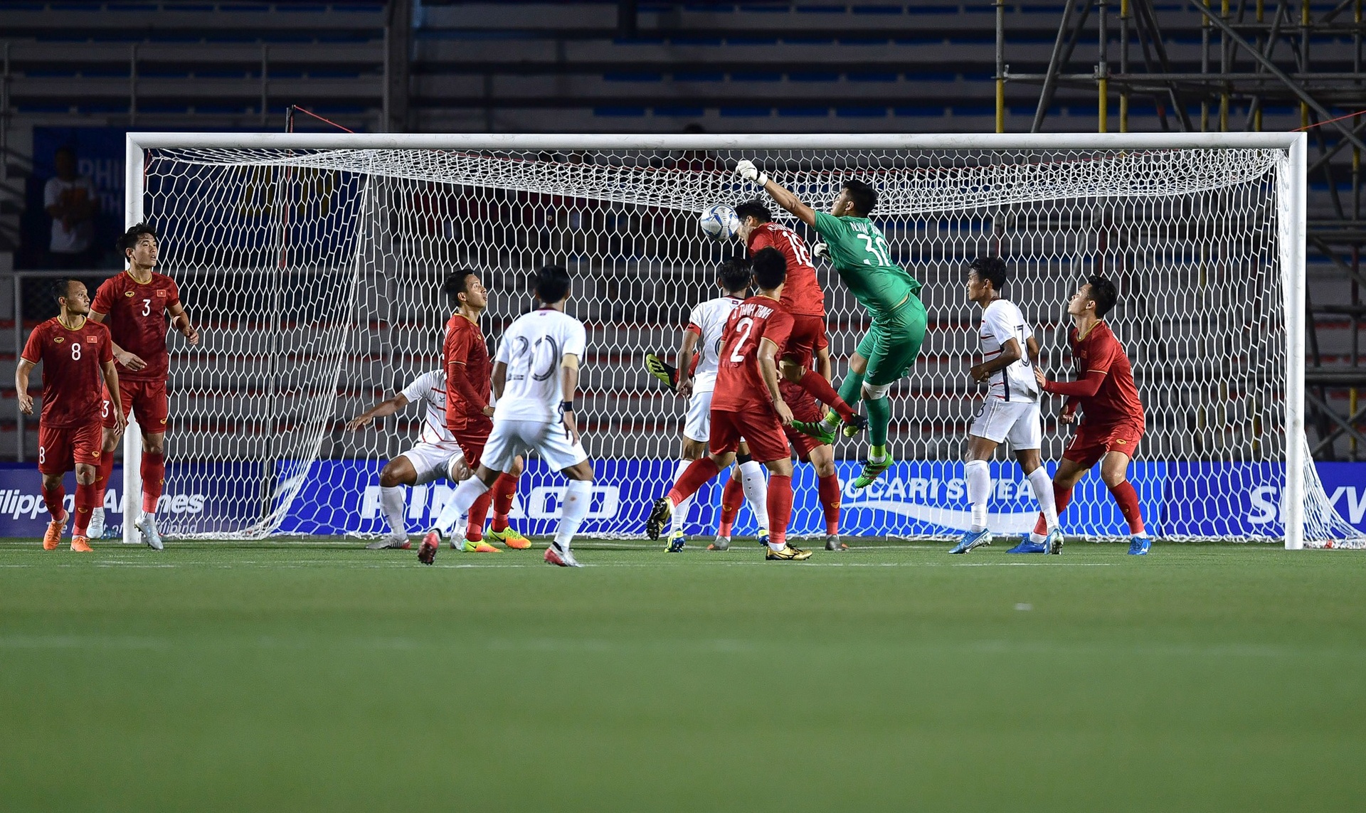 Ha Campuchia,  Viet Nam vao chung ket SEA Games 30 anh 17