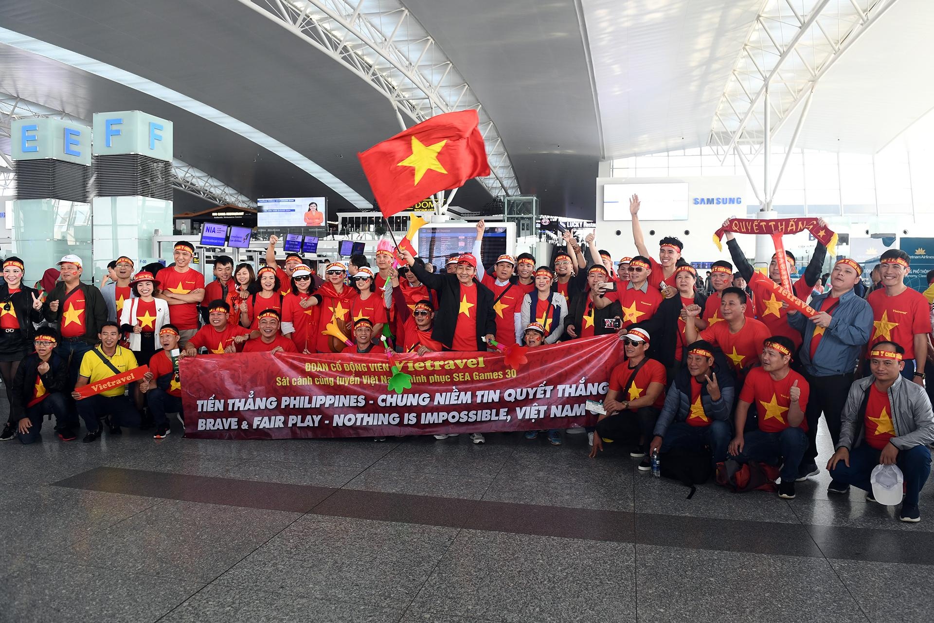 Hang tram CDV sang Philippines co vu doi tuyen Viet Nam anh 3