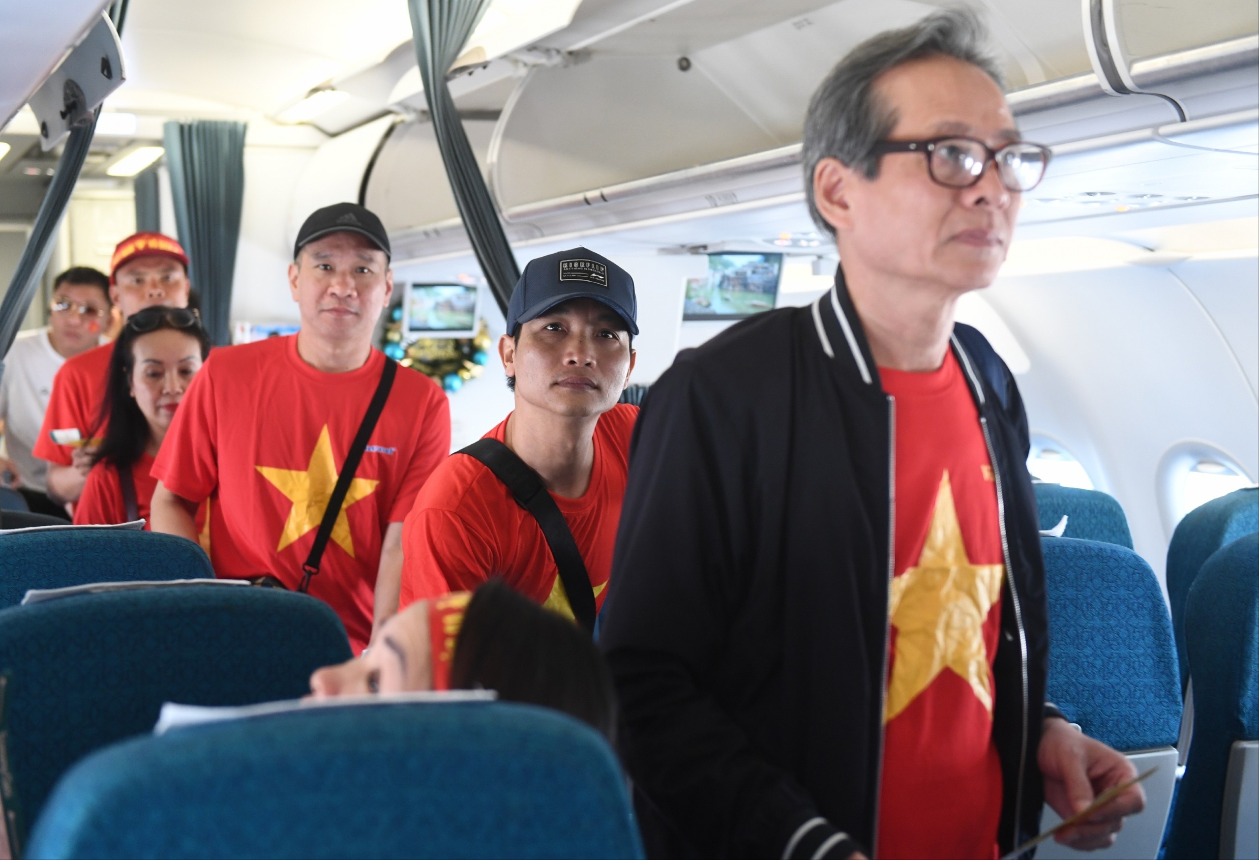 CDV sang Philippines co vu bong da anh 10