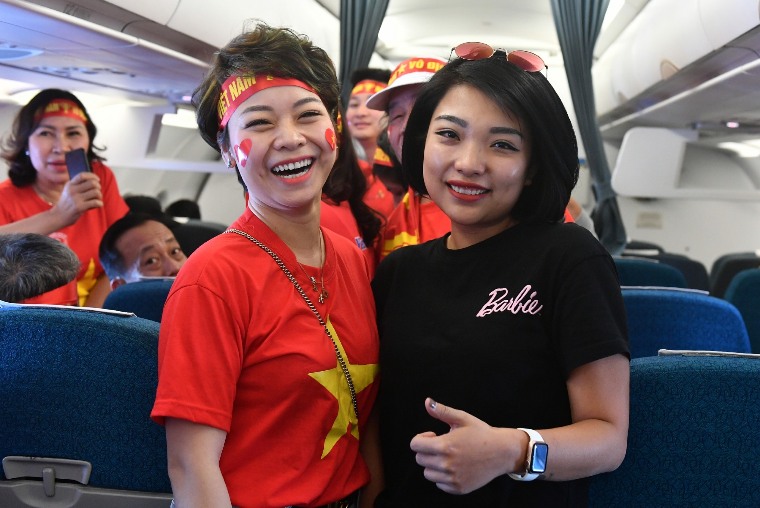 CDV sang Philippines co vu bong da anh 8