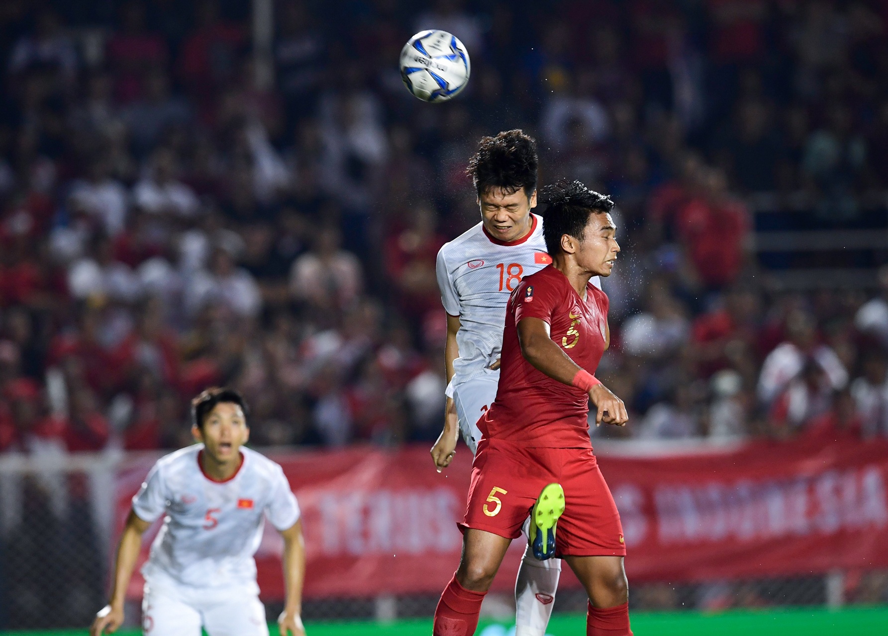 huy chuong vang bong da nam U22 Viet Nam anh 5