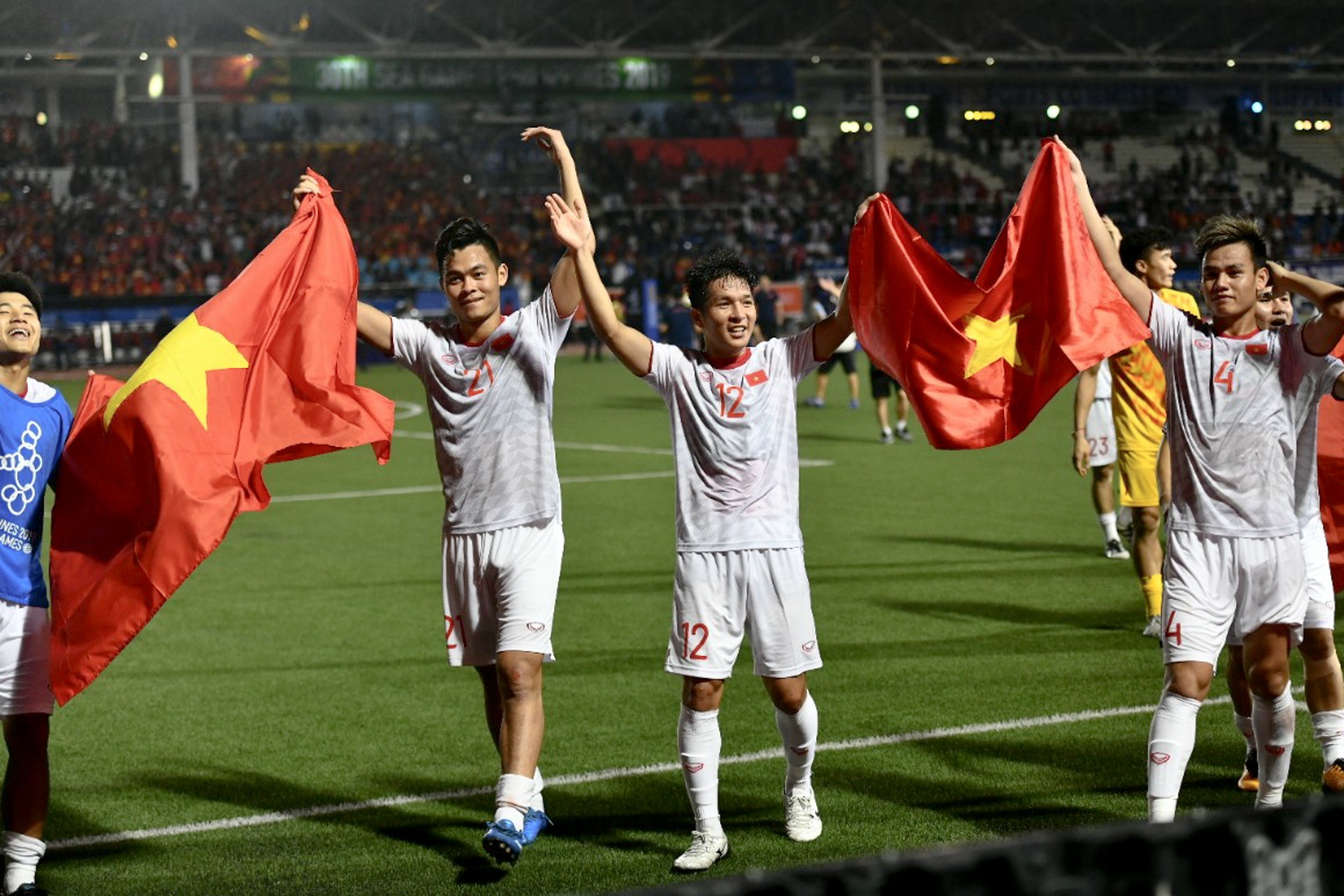 huy chuong vang bong da nam U22 Viet Nam anh 28