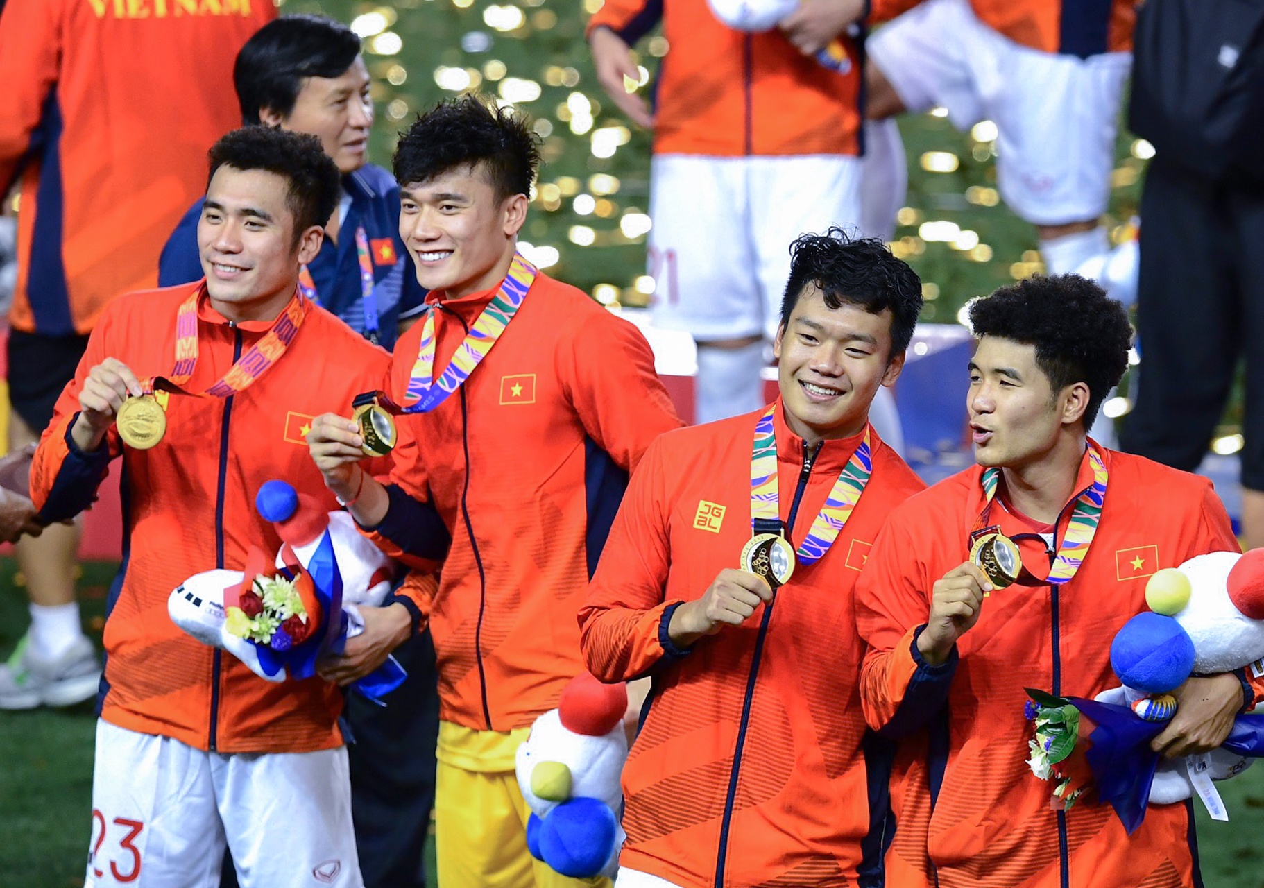 huy chuong vang bong da nam U22 Viet Nam anh 27