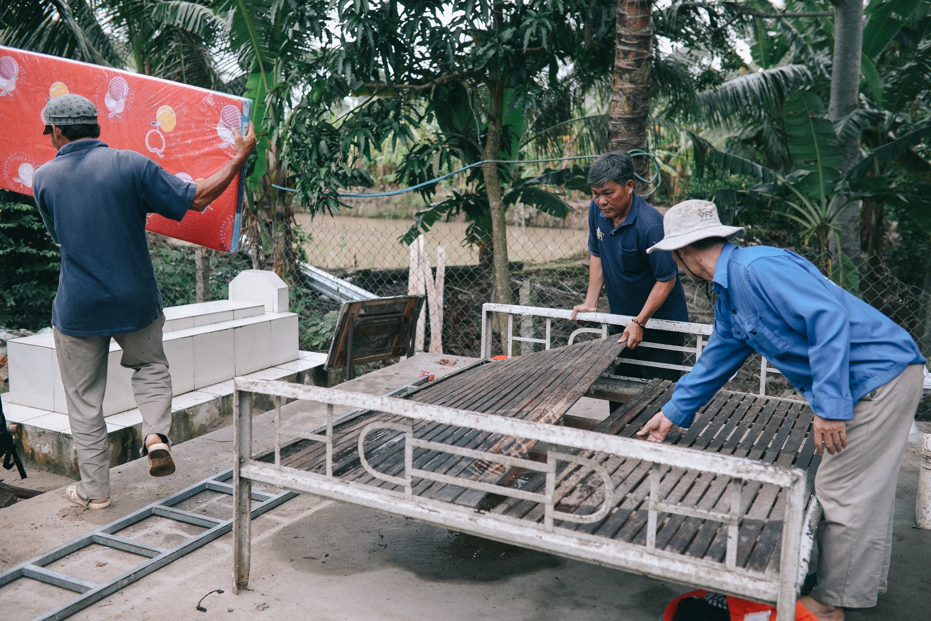 xây nhà miễn phí cho người dân ảnh 3 xay nha mien phi cho nguoi dan anh 3