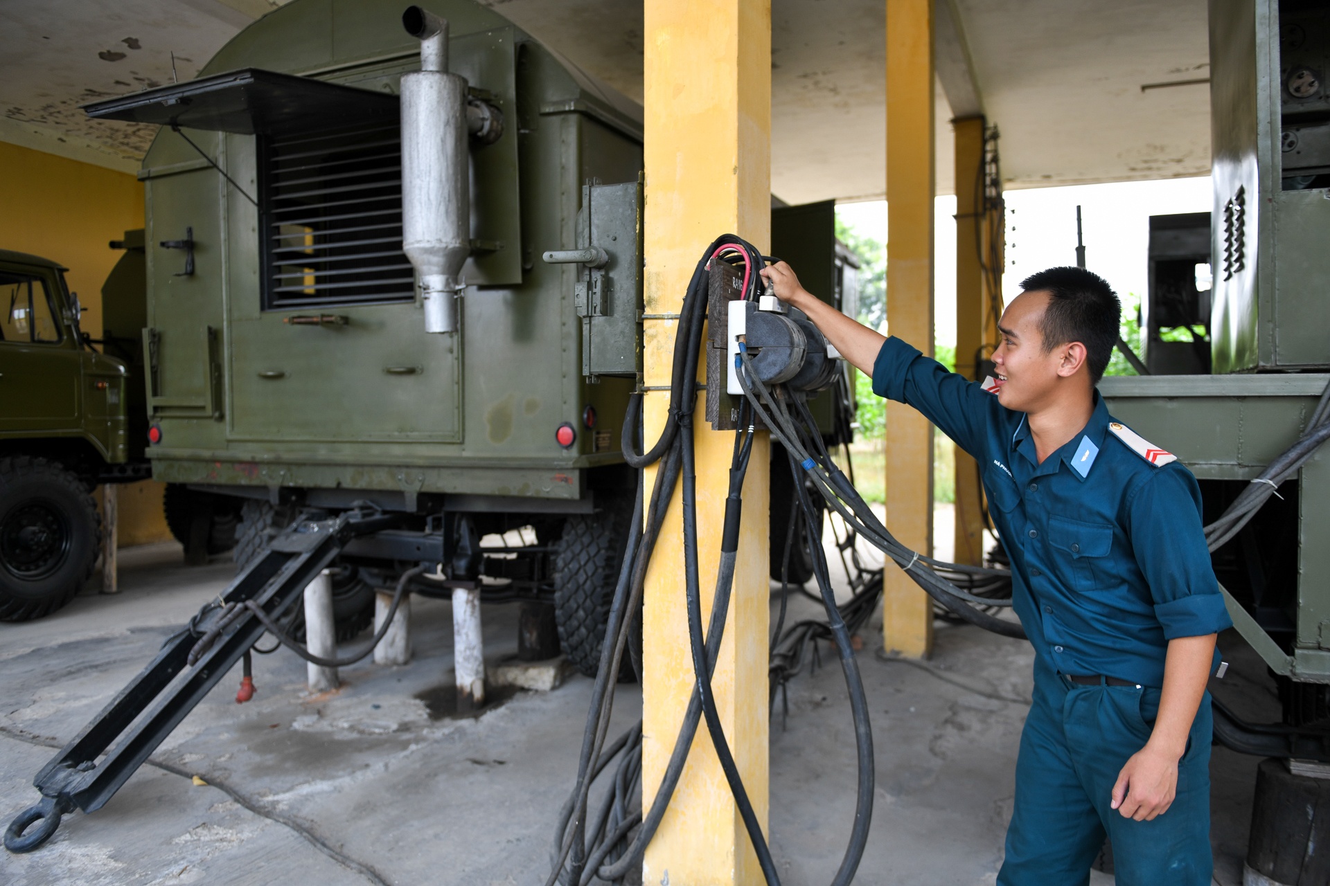 huan luyen bay Su-30MK2 anh 13