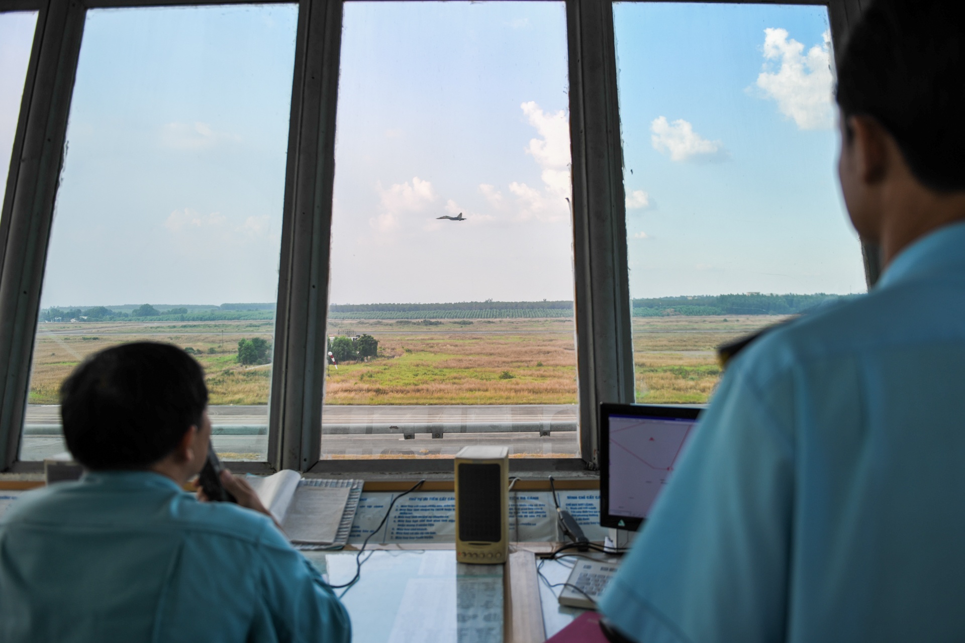 huan luyen bay Su-30MK2 anh 26