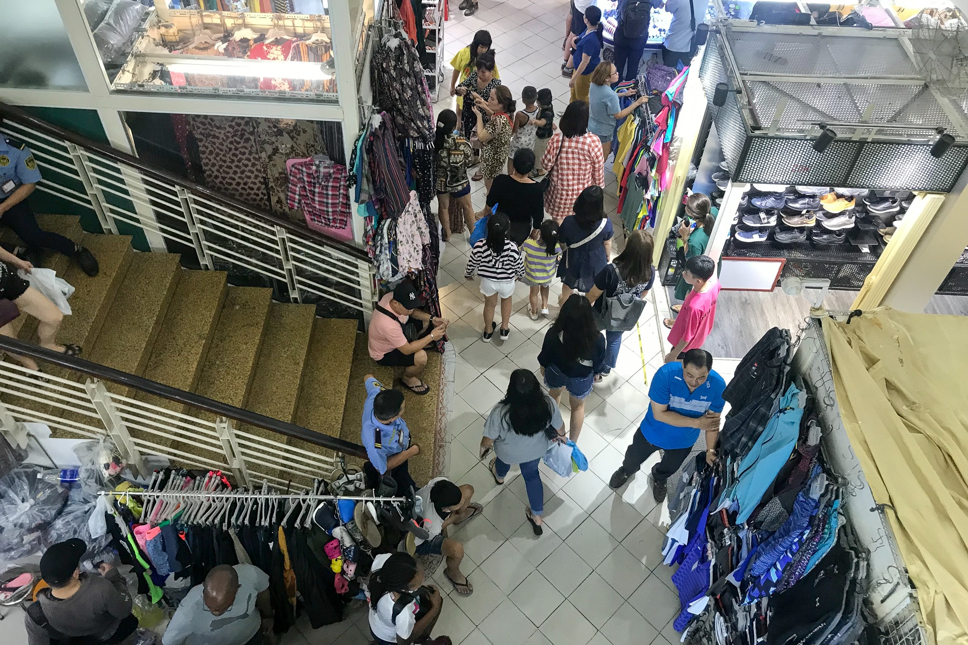 hang nhai nhan nhan o TP HCM anh 2