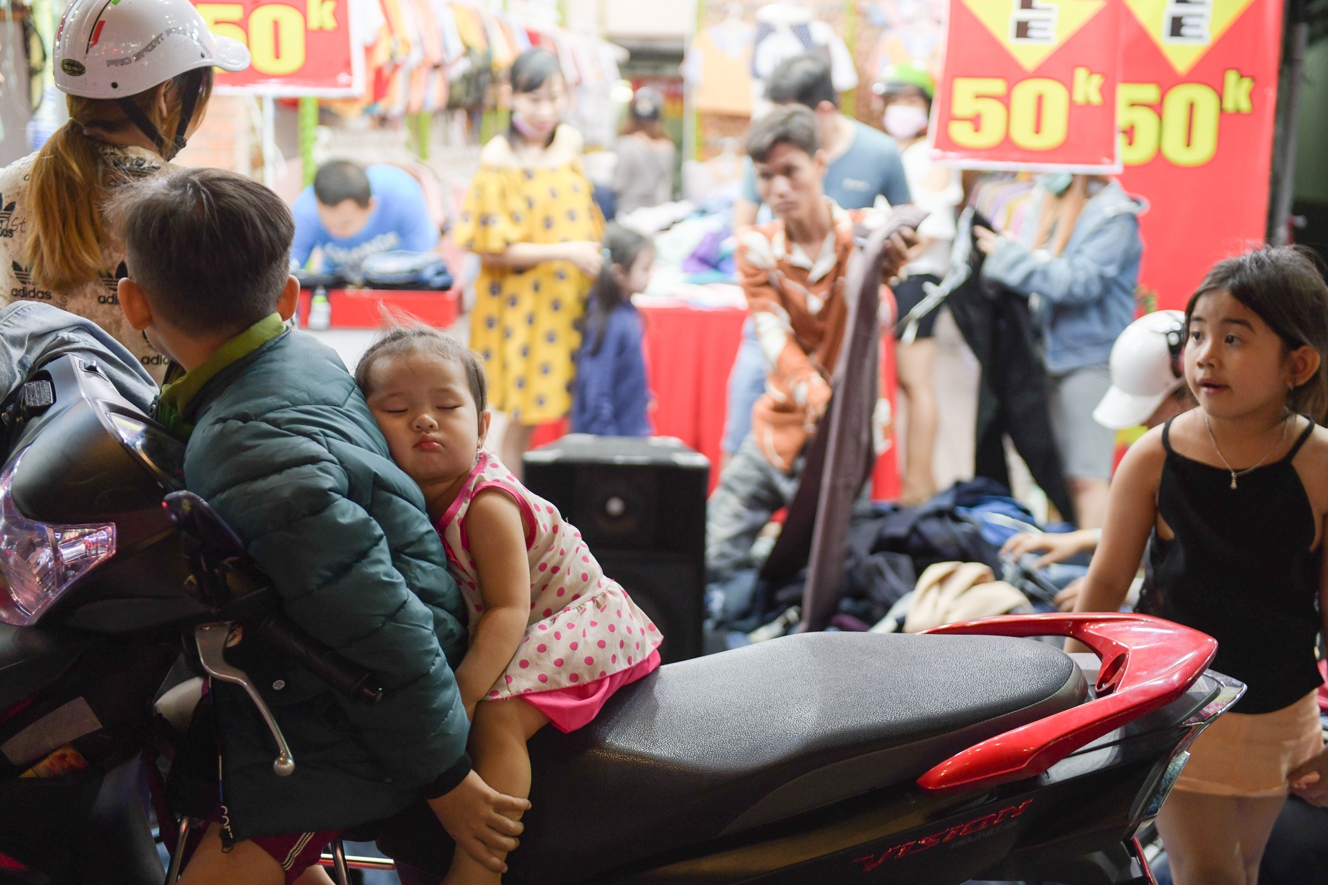 mua sam ngay Tet o Sai Gon anh 10