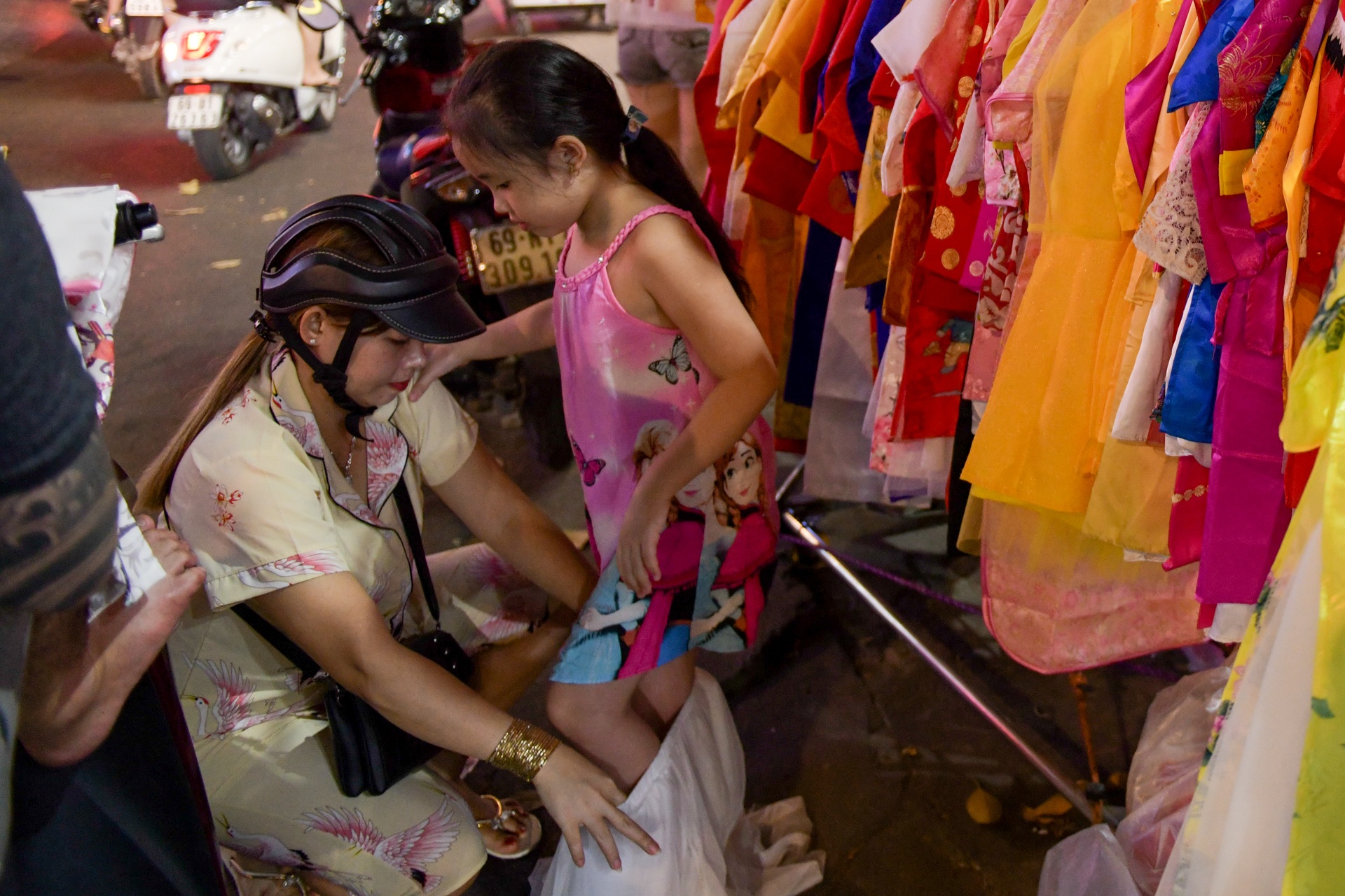 mua sắm ngày Tết ở Sài Gòn ảnh 9 mua sam ngay Tet o Sai Gon anh 9