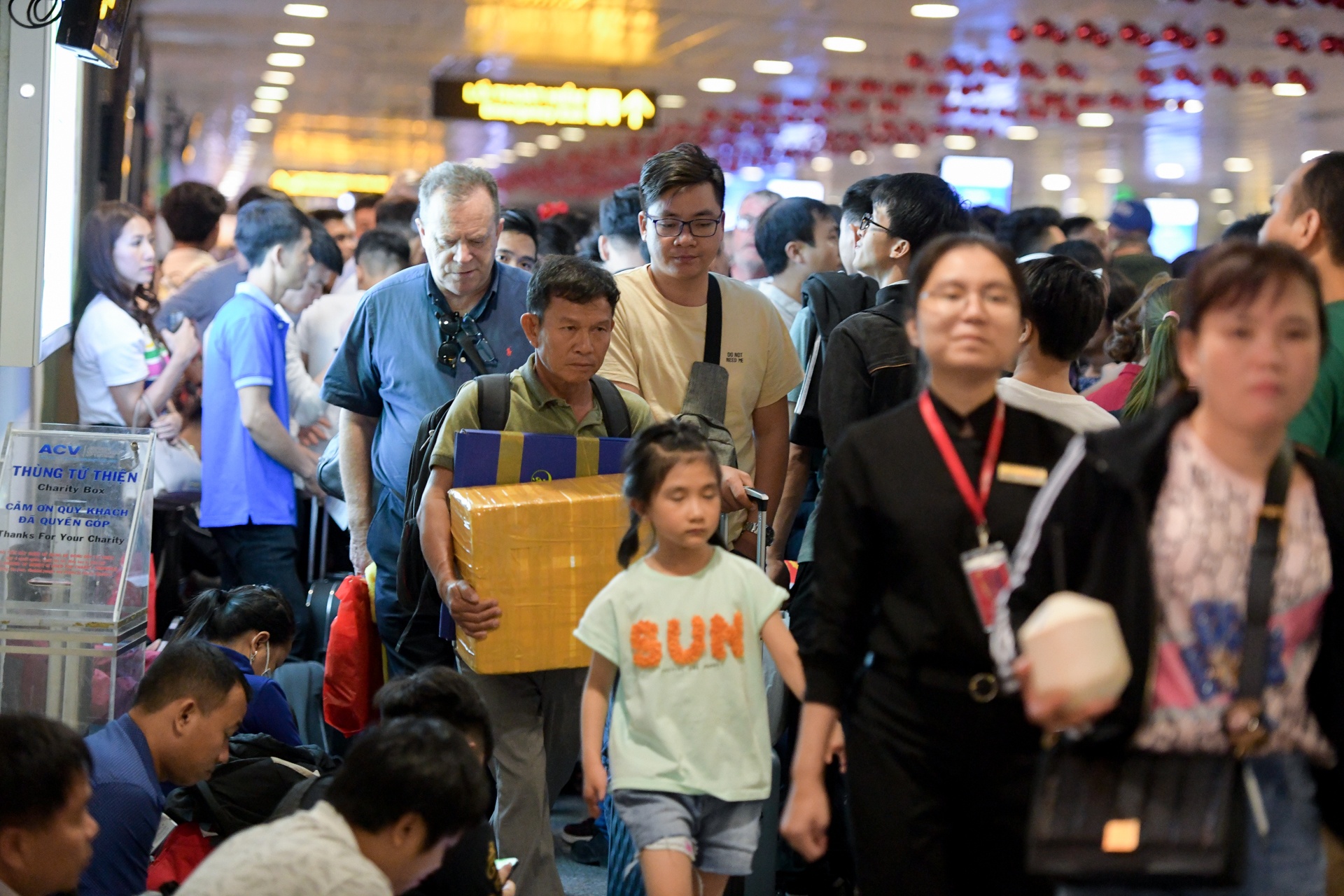 tan son nhat dong duc ngay tet anh 12