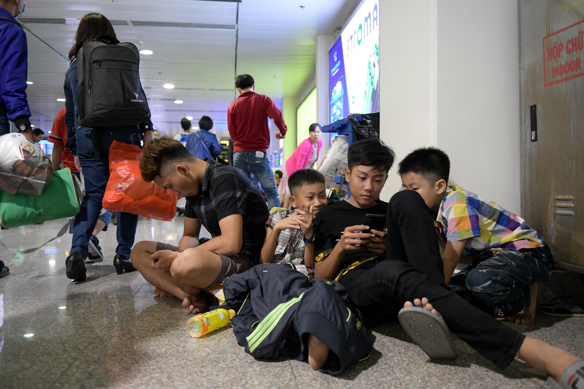 tan son nhat dong duc ngay tet anh 9