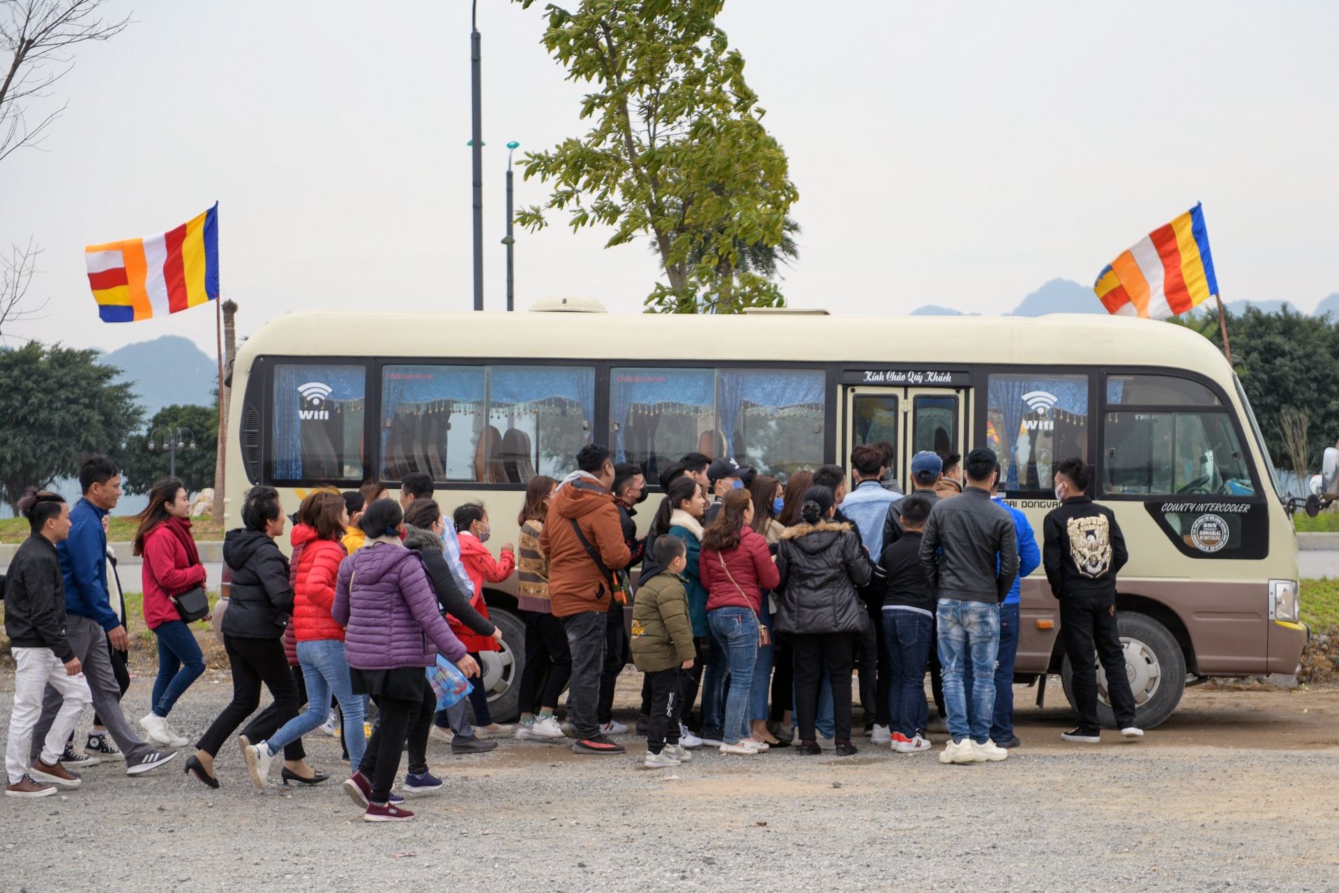 hinh anh phan cam o chua Tam Chuc anh 5