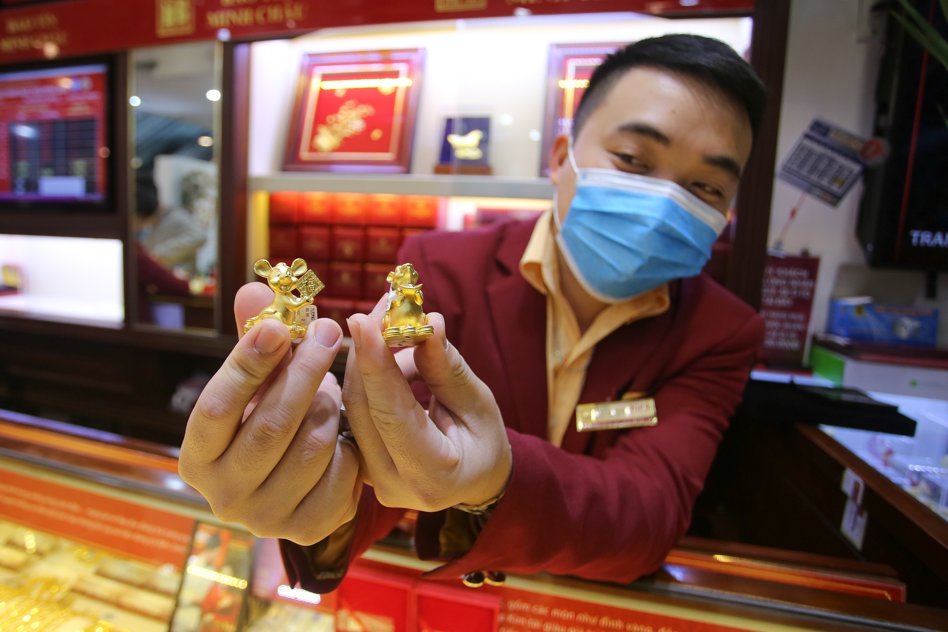 mua vang ngay via than tai anh 12