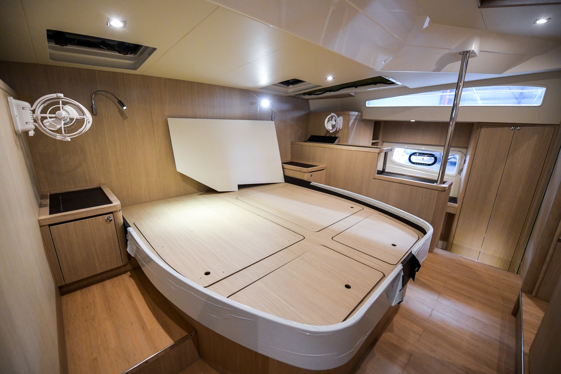 xuong dong tau o Trung Quoc anh 27