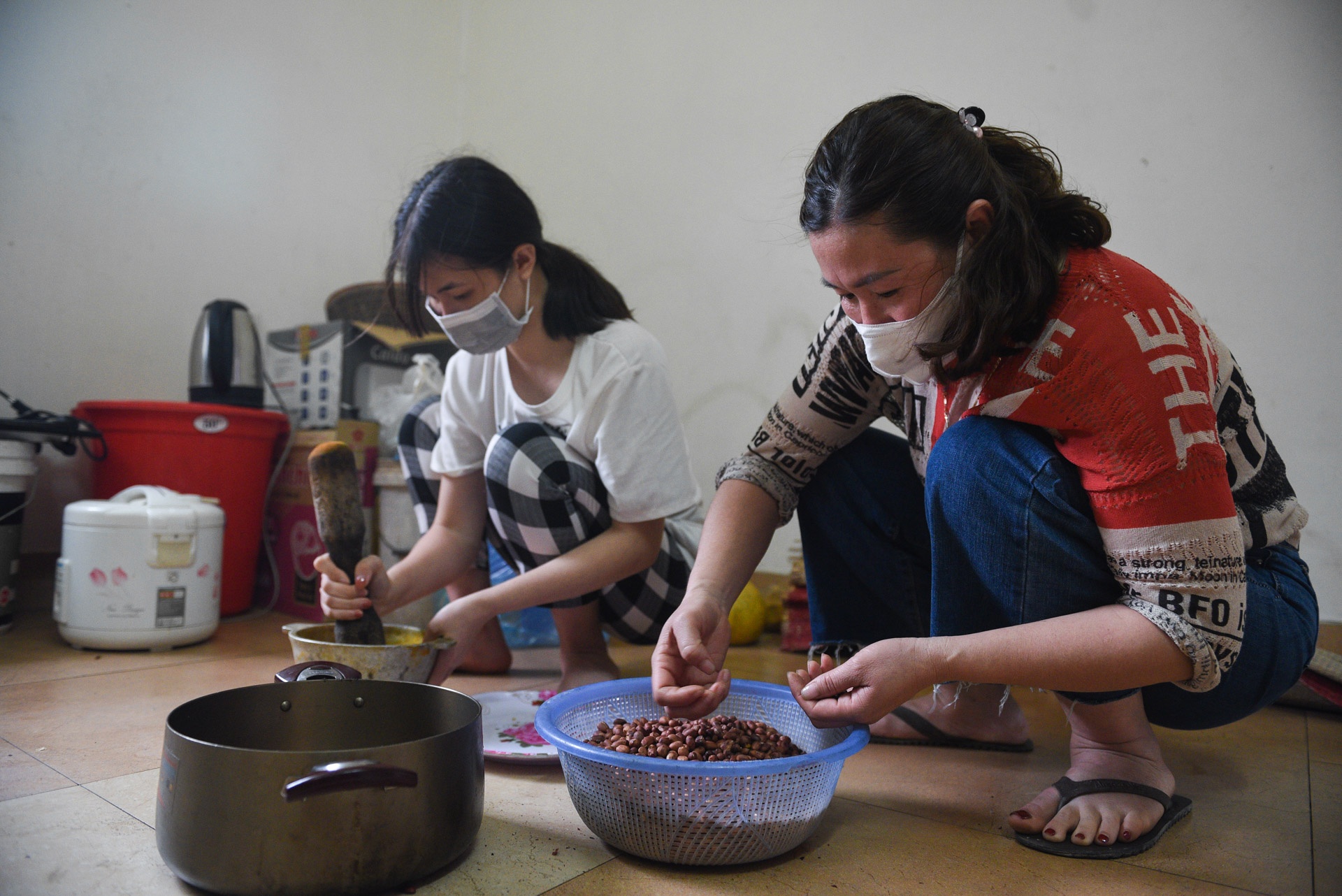 cuộc sống cách ly ở tâm dịch ảnh 4 cuoc song cach ly o tam dich anh 4