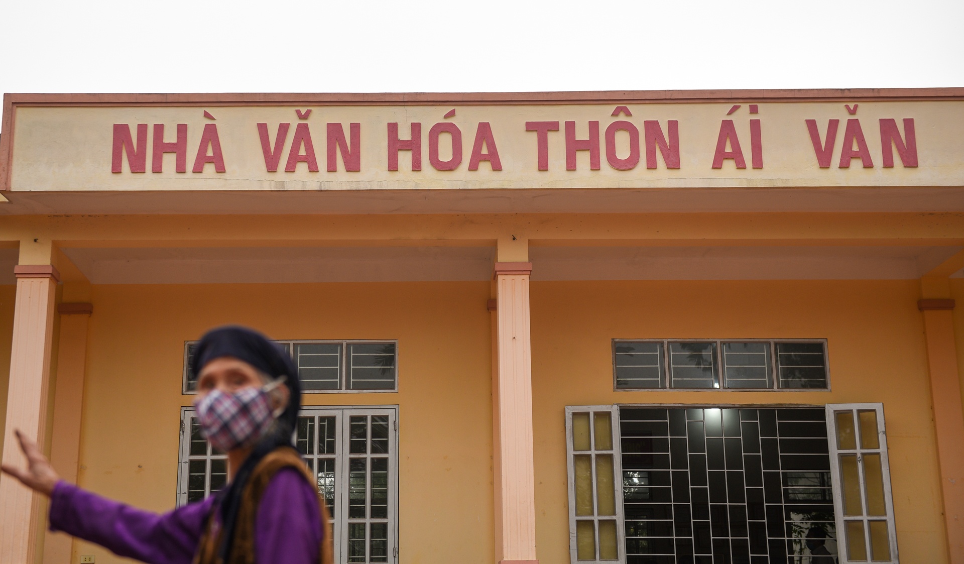 cuoc song cach ly o tam dich anh 13