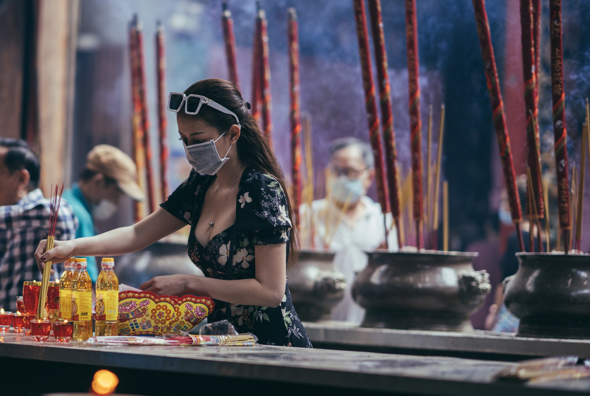 deo khau trang mua corona anh 5