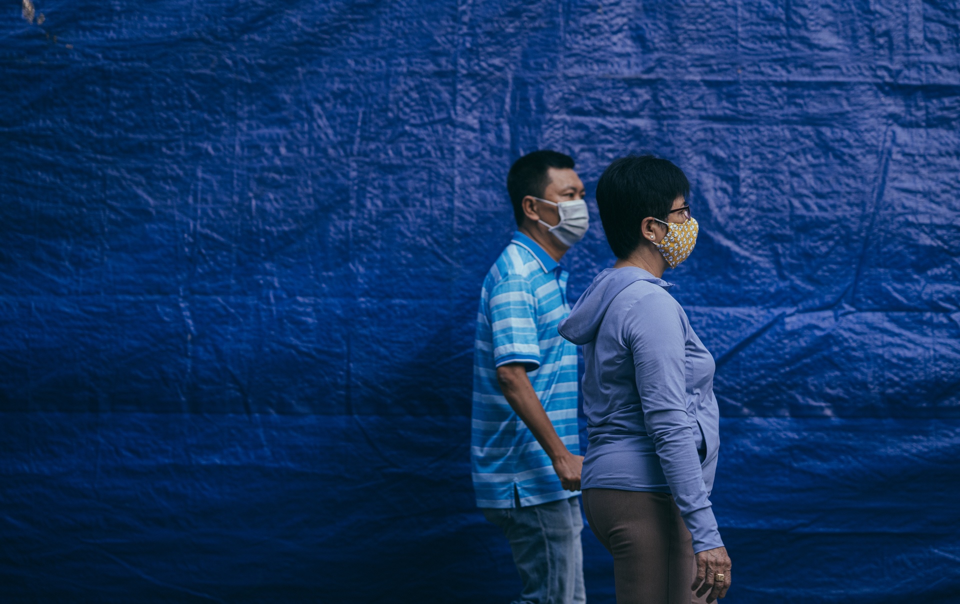 deo khau trang mua corona anh 18