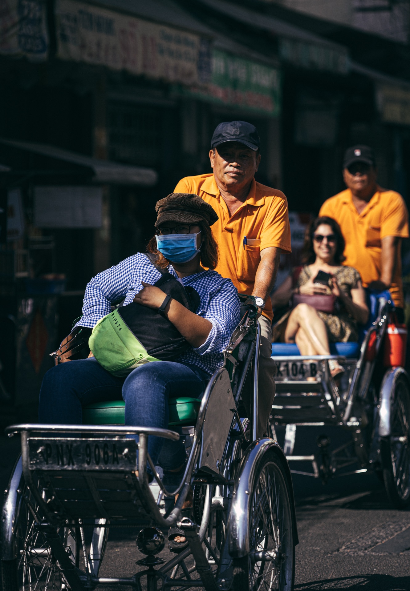 deo khau trang mua corona anh 22